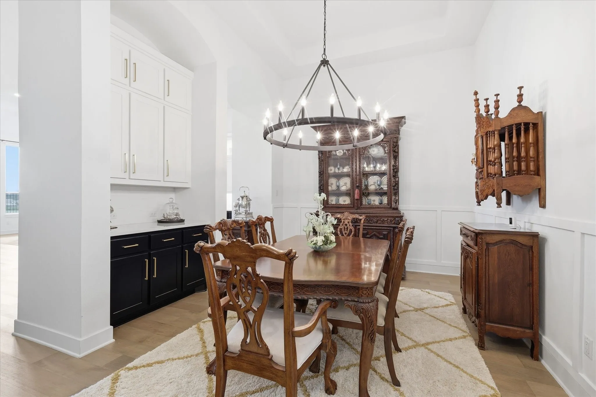 Single Family Residence For Sale in Johnson County , 1507 Emberwood Horizon, Mansfield, Texas 76063, 4 Bedroom, 4 Bathroom, 3 Garage spaces, 3,704 Sqft, built in 2022, mls#21307967, Real Estate Agent in Mansfield, Homes For Sale in Johnson county, Homes For Sale in Mansfield, Realtor in Mansfield Texas, Real Estate Brokerage Independent Realty Texas, Luminita Cordes Realtor
