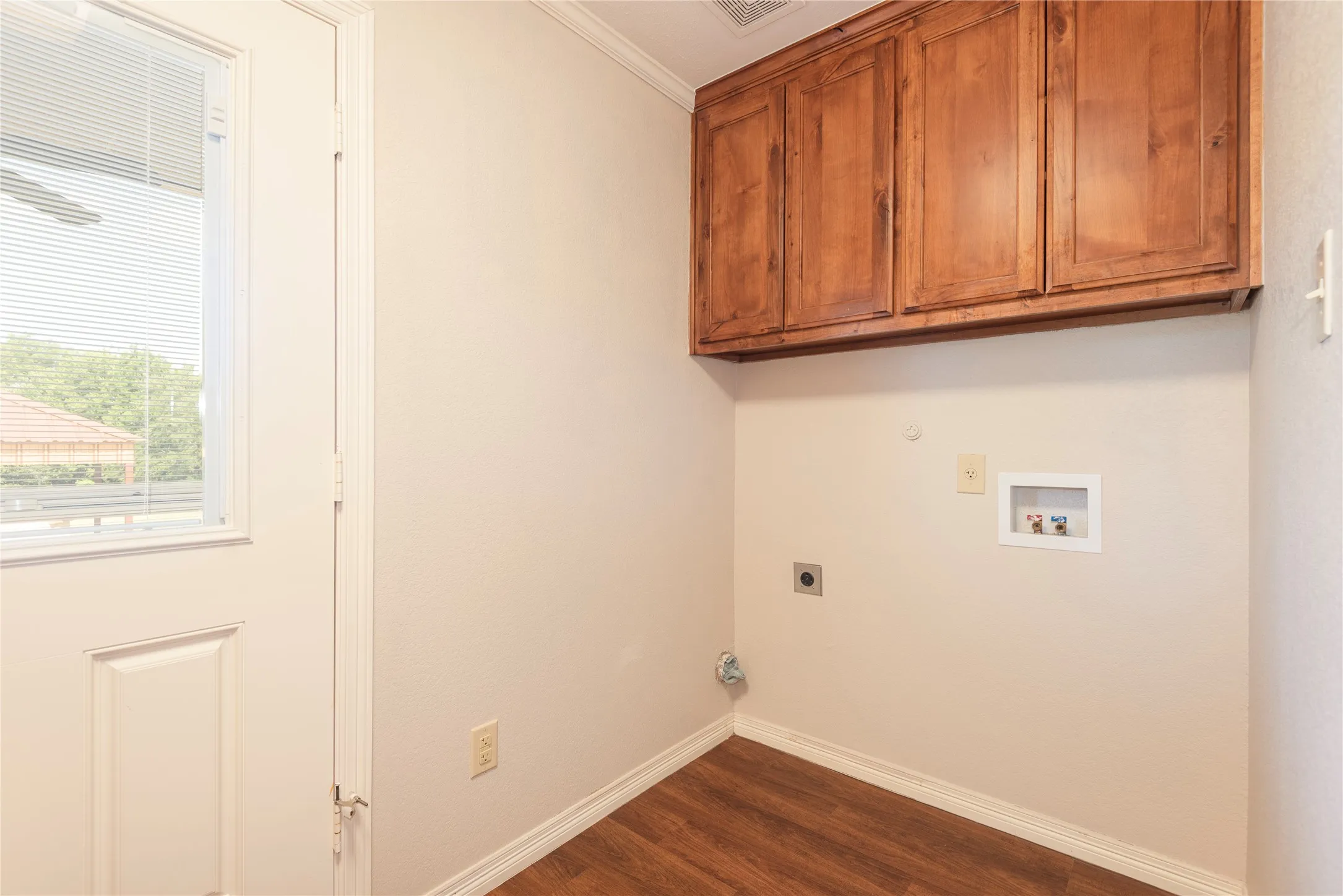 Single Family Residence For Sale in Collin County , 2627 County Road 722, Mc Kinney, Texas 75069, 2 Bedroom, 2 Bathroom, 2 Garage spaces, 1,564 Sqft, built in 2013, mls#21297322, Real Estate Agent in Mc Kinney, Homes For Sale in Collin county, Homes For Sale in Mc Kinney, Realtor in Mc Kinney Texas, Real Estate Brokerage Independent Realty Texas, Luminita Cordes Realtor