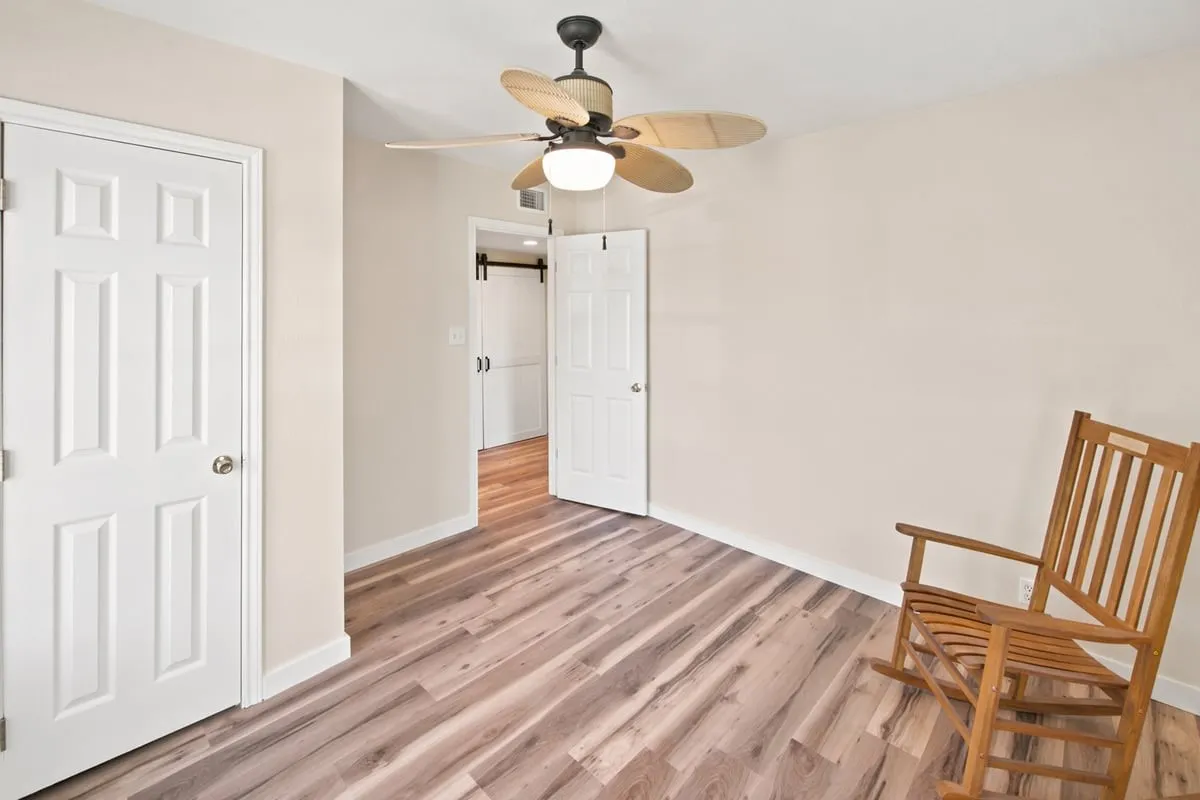 Single Family Residence For Sale in Hill County , 244 Oak Hill Loop, Whitney, Texas 76692, 3 Bedroom, 3 Bathroom, Garage spaces, 2,256 Sqft, built in 0, mls#21307390, Real Estate Agent in Whitney, Homes For Sale in Hill county, Homes For Sale in Whitney, Realtor in Whitney Texas, Real Estate Brokerage Independent Realty Texas, Luminita Cordes Realtor