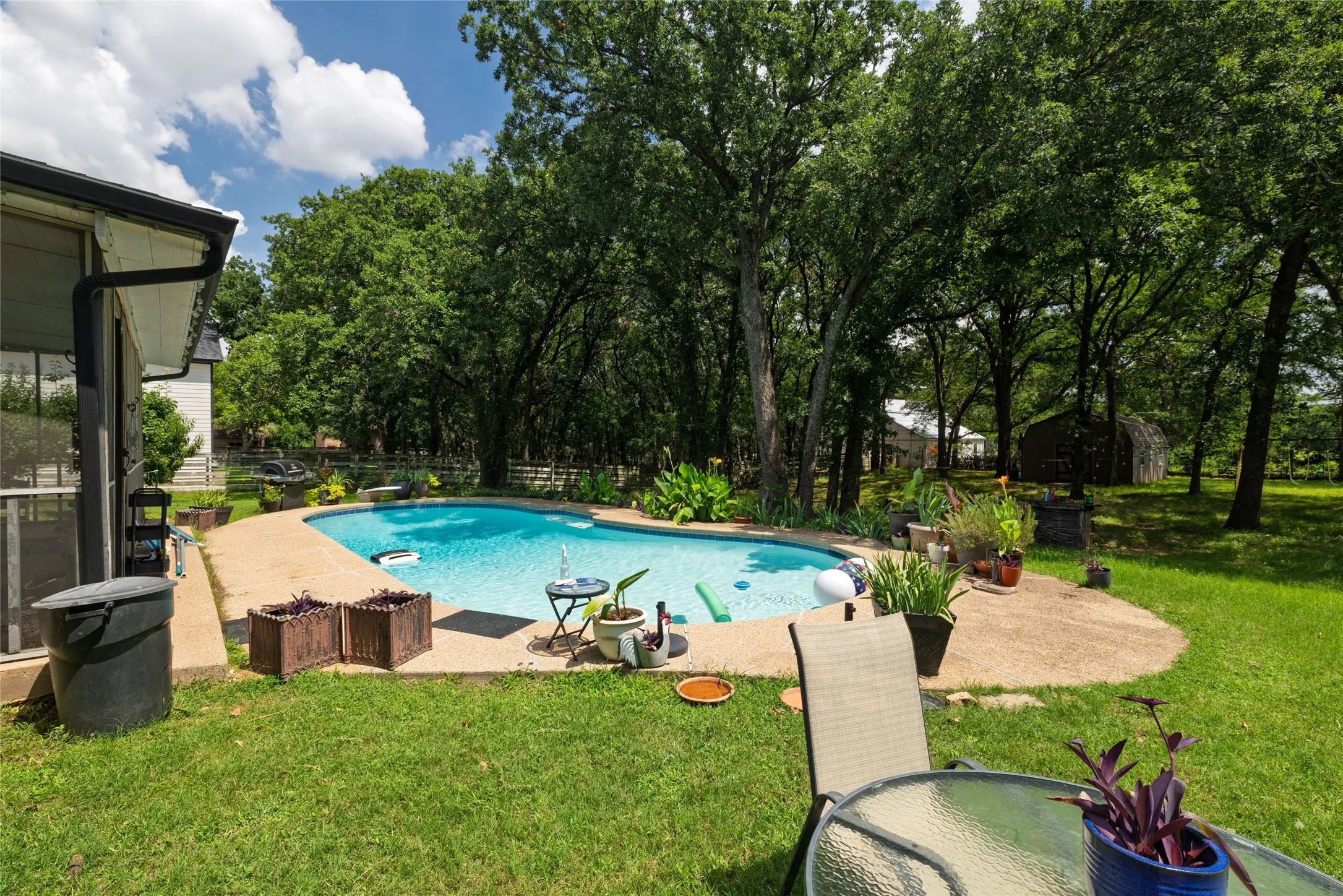 Pool
