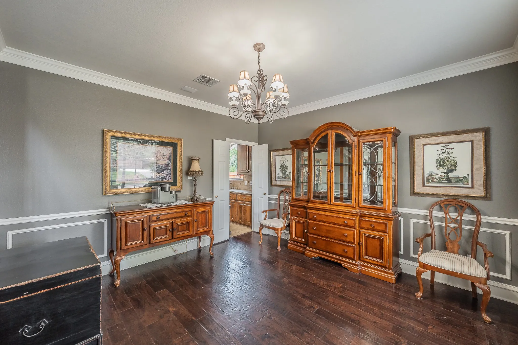 Single Family Residence For Sale in Collin County , 3620 Oakcrest Drive, Plano, Texas 75025, 4 Bedroom, 4 Bathroom, 3 Garage spaces, 3,559 Sqft, built in 1998, mls#21307951, Real Estate Agent in Plano, Homes For Sale in Collin county, Homes For Sale in Plano, Realtor in Plano Texas, Real Estate Brokerage Independent Realty Texas, Luminita Cordes Realtor