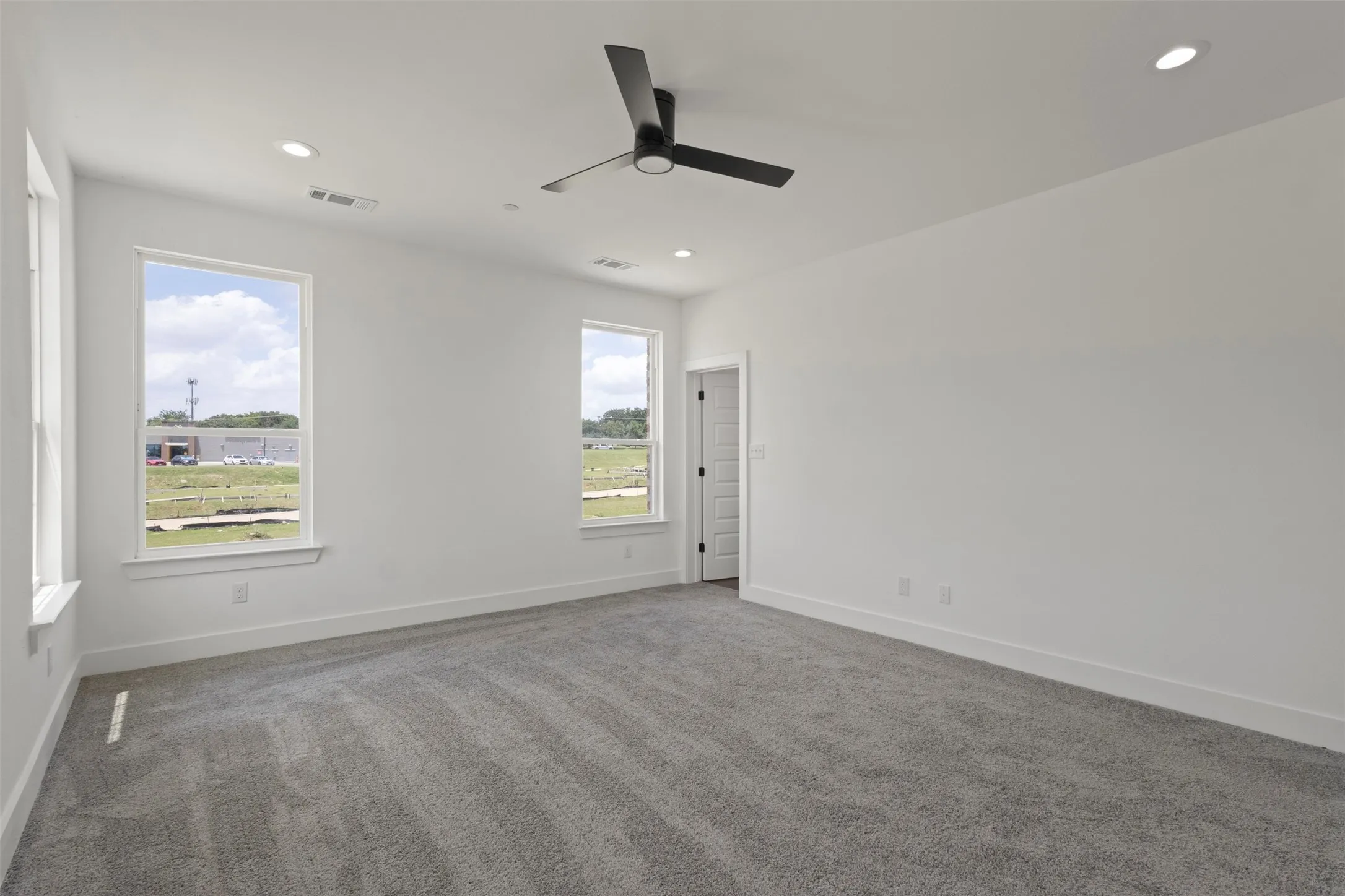 Single Family Residence For Sale in Dallas County , 3457 Sanjeev Drive, Irving, Texas 75060, 4 Bedroom, 4 Bathroom, 2 Garage spaces, 2,640 Sqft, built in 2024, mls#21305819, Real Estate Agent in Irving, Homes For Sale in Dallas county, Homes For Sale in Irving, Realtor in Irving Texas, Real Estate Brokerage Independent Realty Texas, Luminita Cordes Realtor