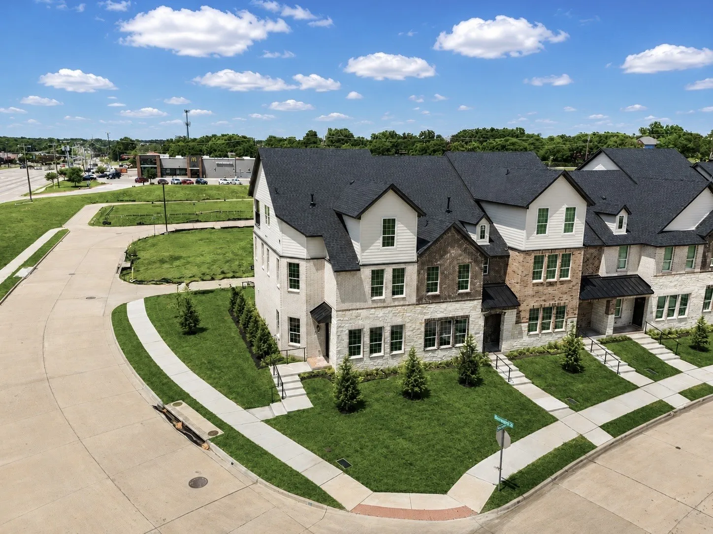 Single Family Residence For Sale in Dallas County , 3457 Sanjeev Drive, Irving, Texas 75060, 4 Bedroom, 4 Bathroom, 2 Garage spaces, 2,640 Sqft, built in 2024, mls#21305819, Real Estate Agent in Irving, Homes For Sale in Dallas county, Homes For Sale in Irving, Realtor in Irving Texas, Real Estate Brokerage Independent Realty Texas, Luminita Cordes Realtor