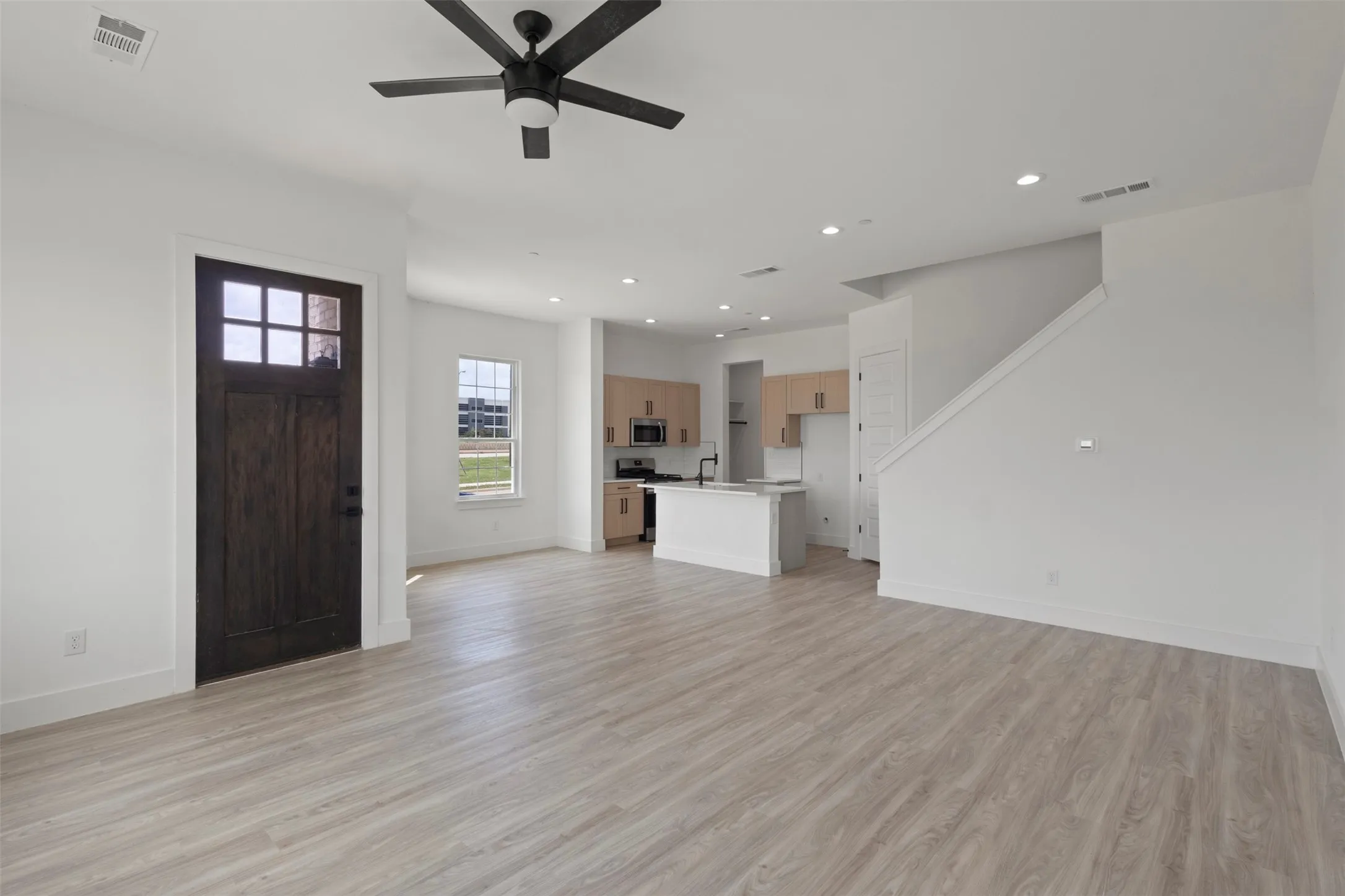 Single Family Residence For Sale in Dallas County , 3457 Sanjeev Drive, Irving, Texas 75060, 4 Bedroom, 4 Bathroom, 2 Garage spaces, 2,640 Sqft, built in 2024, mls#21305819, Real Estate Agent in Irving, Homes For Sale in Dallas county, Homes For Sale in Irving, Realtor in Irving Texas, Real Estate Brokerage Independent Realty Texas, Luminita Cordes Realtor