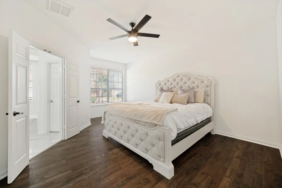 Single Family Residence For Sale in Collin County , 2600 Dunbar Drive, Mc Kinney, Texas 75072, 4 Bedroom, 3 Bathroom, 2 Garage spaces, 2,967 Sqft, built in 2003, mls#21308003, Real Estate Agent in Mc Kinney, Homes For Sale in Collin county, Homes For Sale in Mc Kinney, Realtor in Mc Kinney Texas, Real Estate Brokerage Independent Realty Texas, Luminita Cordes Realtor