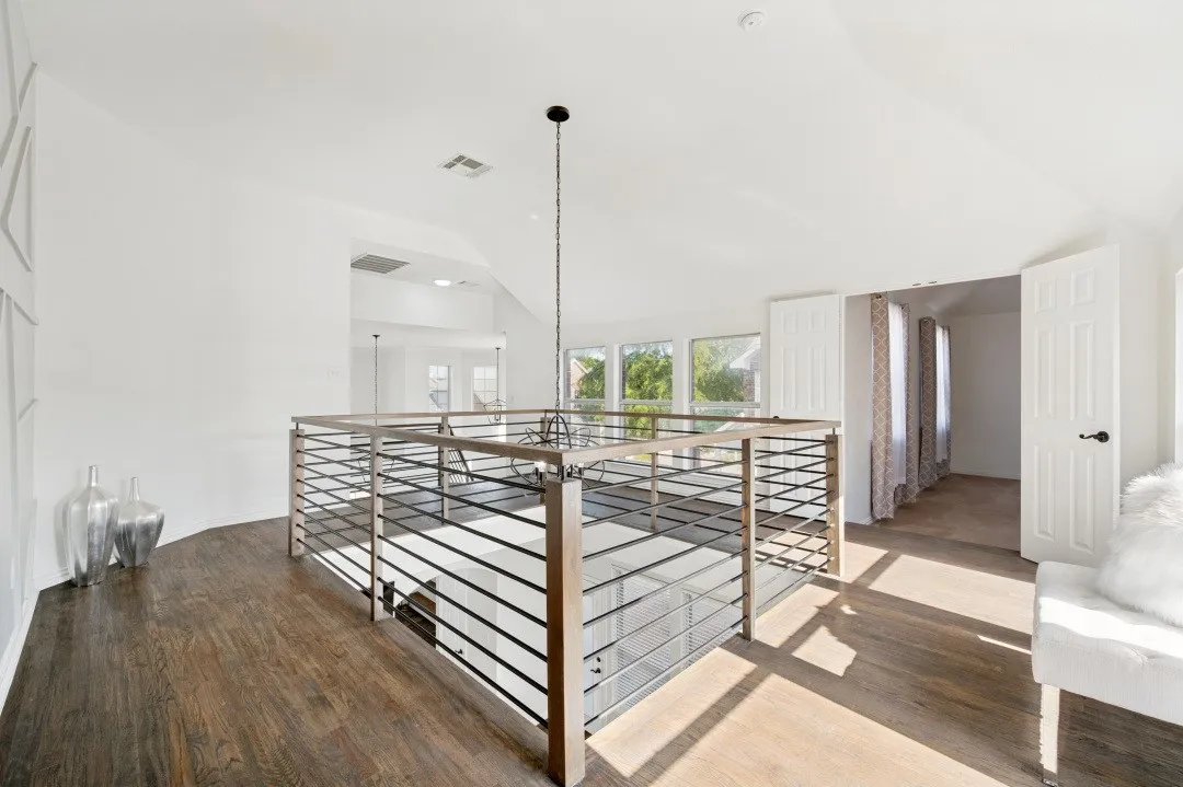 Single Family Residence For Sale in Collin County , 2600 Dunbar Drive, Mc Kinney, Texas 75072, 4 Bedroom, 3 Bathroom, 2 Garage spaces, 2,967 Sqft, built in 2003, mls#21308003, Real Estate Agent in Mc Kinney, Homes For Sale in Collin county, Homes For Sale in Mc Kinney, Realtor in Mc Kinney Texas, Real Estate Brokerage Independent Realty Texas, Luminita Cordes Realtor