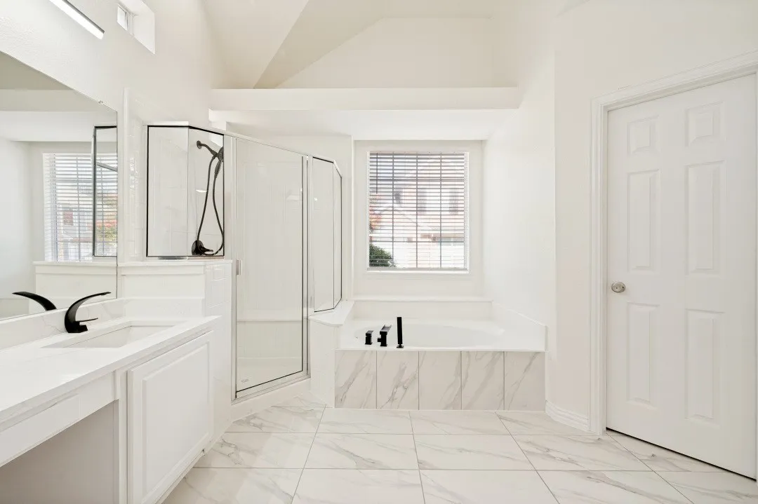 Single Family Residence For Sale in Collin County , 2600 Dunbar Drive, Mc Kinney, Texas 75072, 4 Bedroom, 3 Bathroom, 2 Garage spaces, 2,967 Sqft, built in 2003, mls#21308003, Real Estate Agent in Mc Kinney, Homes For Sale in Collin county, Homes For Sale in Mc Kinney, Realtor in Mc Kinney Texas, Real Estate Brokerage Independent Realty Texas, Luminita Cordes Realtor