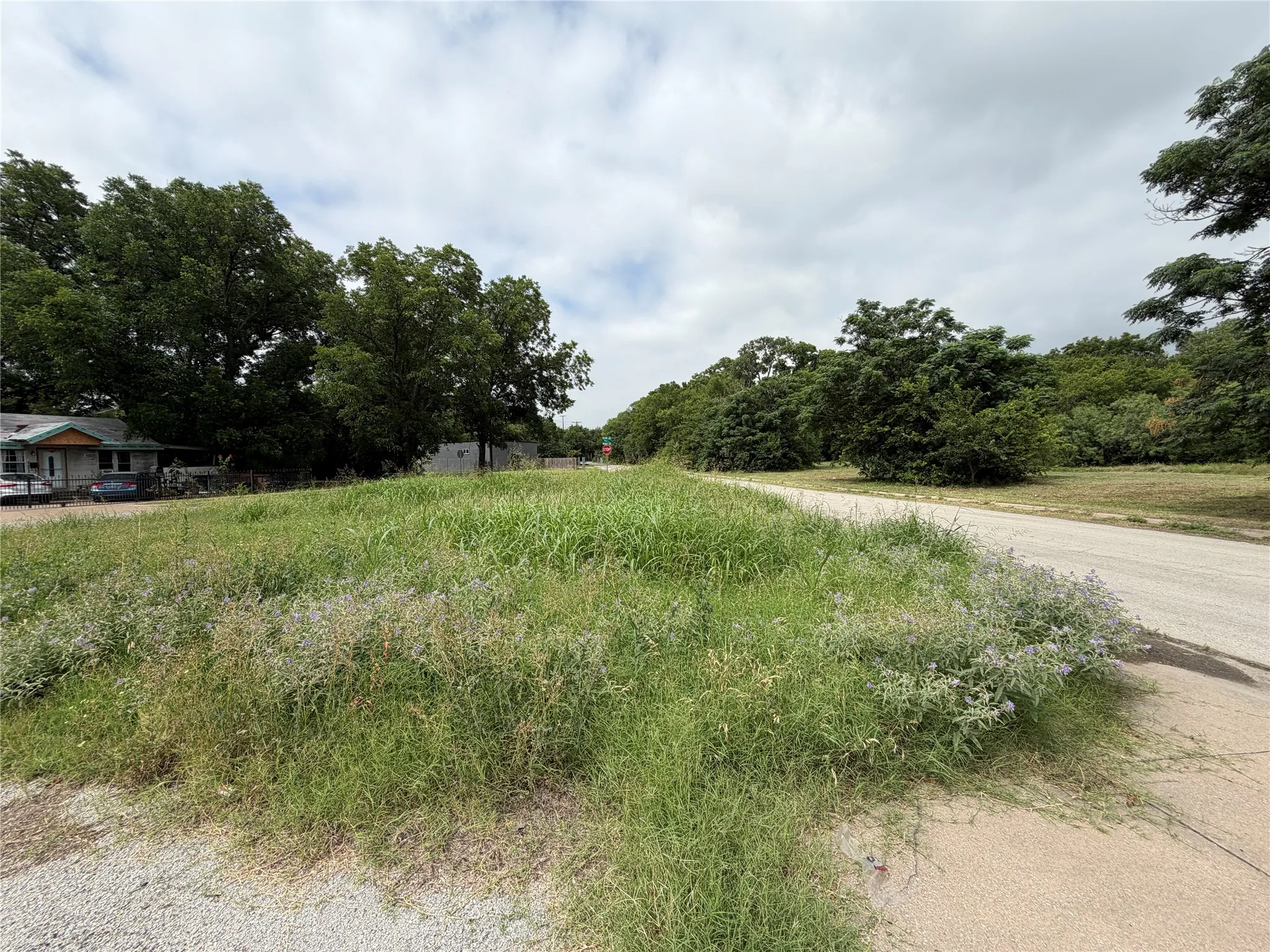 Business For Sale in Tarrant County , 1813 Portland Avenue, Fort Worth, Texas 76102, 0, 0, Garage spaces, 0 Sqft, built in 1951, mls#21308025, Real Estate Agent in Fort Worth, Homes For Sale in Tarrant county, Homes For Sale in Fort Worth, Realtor in Fort Worth Texas, Real Estate Brokerage Independent Realty Texas, Luminita Cordes Realtor