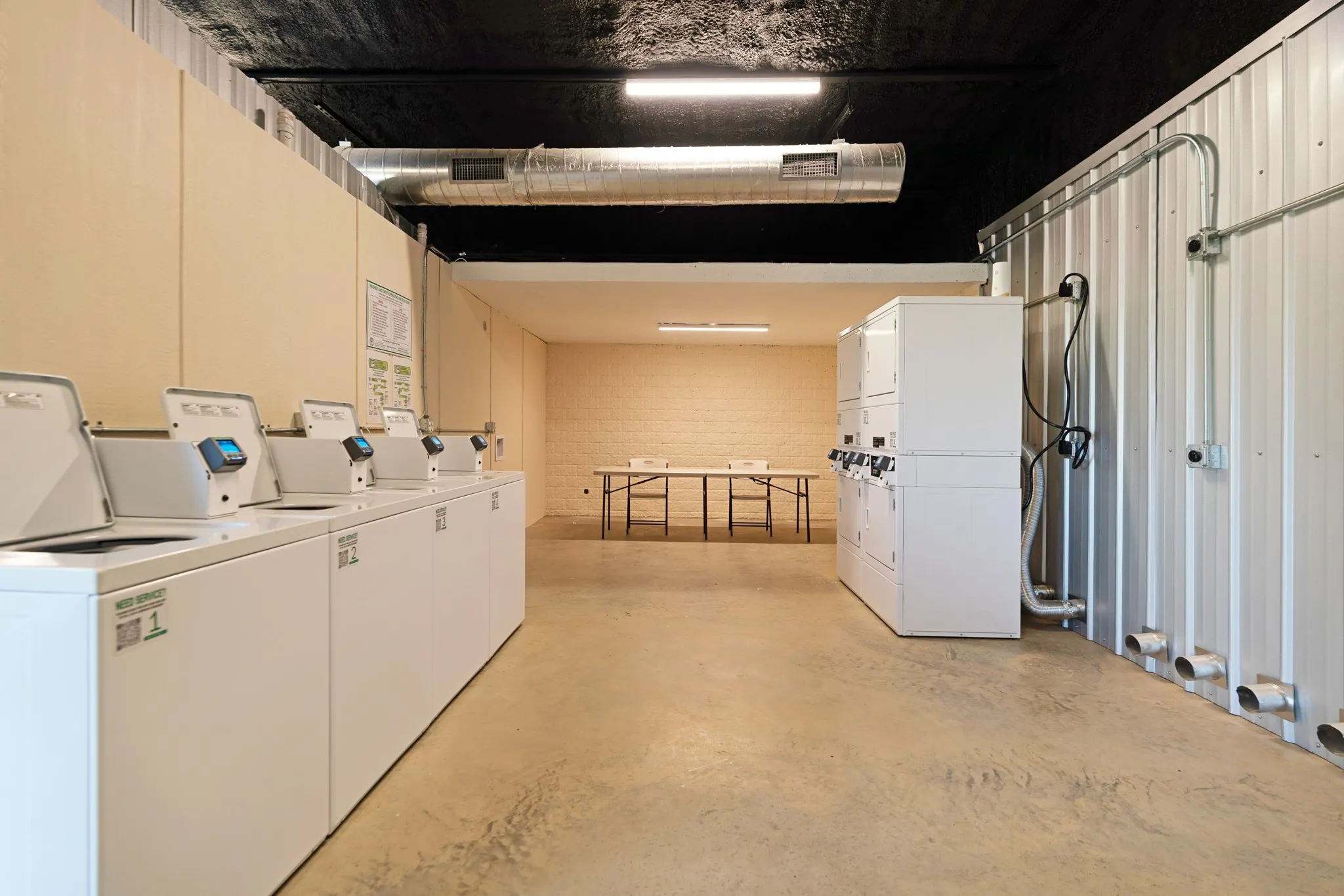Business For Sale in Lamar County , 1105 W Front Highway, Blossom, Texas 75416, 0, 0, Garage spaces, 0 Sqft, built in 2026, Price $2,500,000, mls#21308021, Real Estate Agent in Blossom, Homes For Sale in Lamar county, Homes For Sale in Blossom, Realtor in Blossom Texas, Real Estate Brokerage Independent Realty Texas, Luminita Cordes Realtor