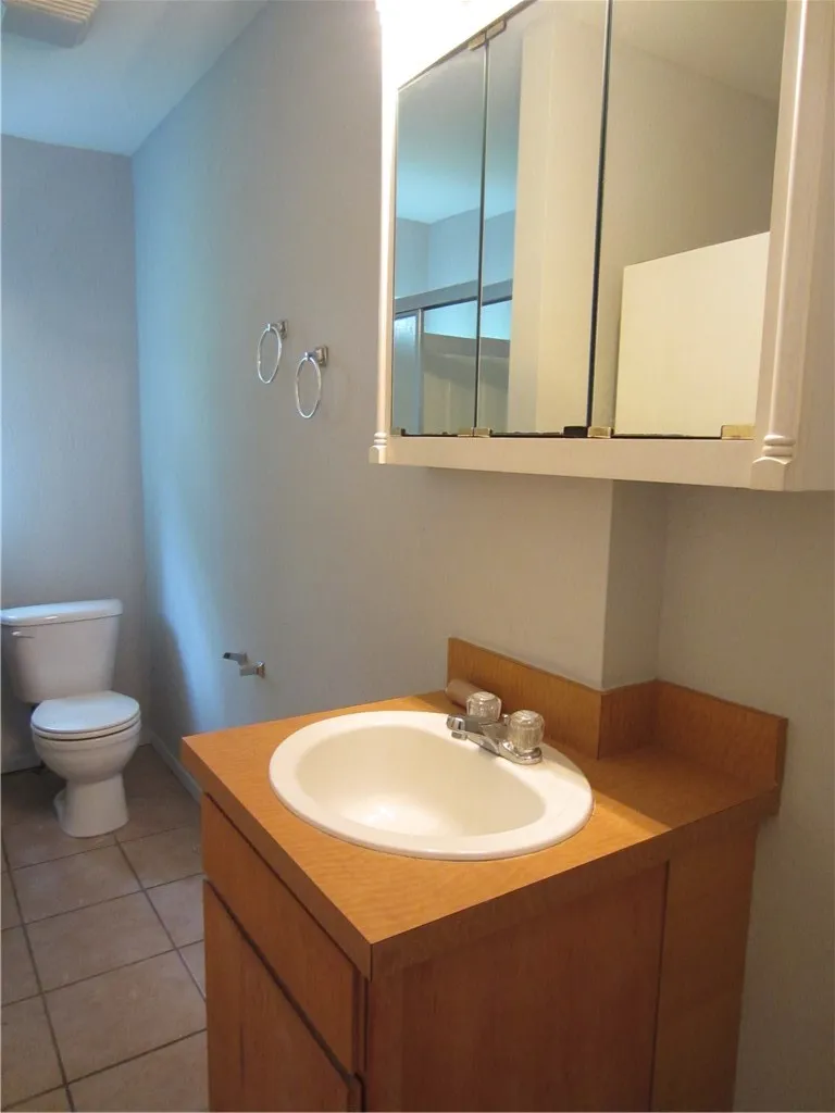 Single Family Residence For Rent in Denton County , 1106 Peak Street, Denton, Texas 76201, 2 Bedroom, 1 Bathroom, Garage spaces, 768 Sqft, built in 1940, mls#21308031, Real Estate Agent in Denton, Homes For Rent in Denton county, Homes For Rent in Denton, Realtor in Denton Texas, Real Estate Brokerage Independent Realty Texas, Luminita Cordes Realtor