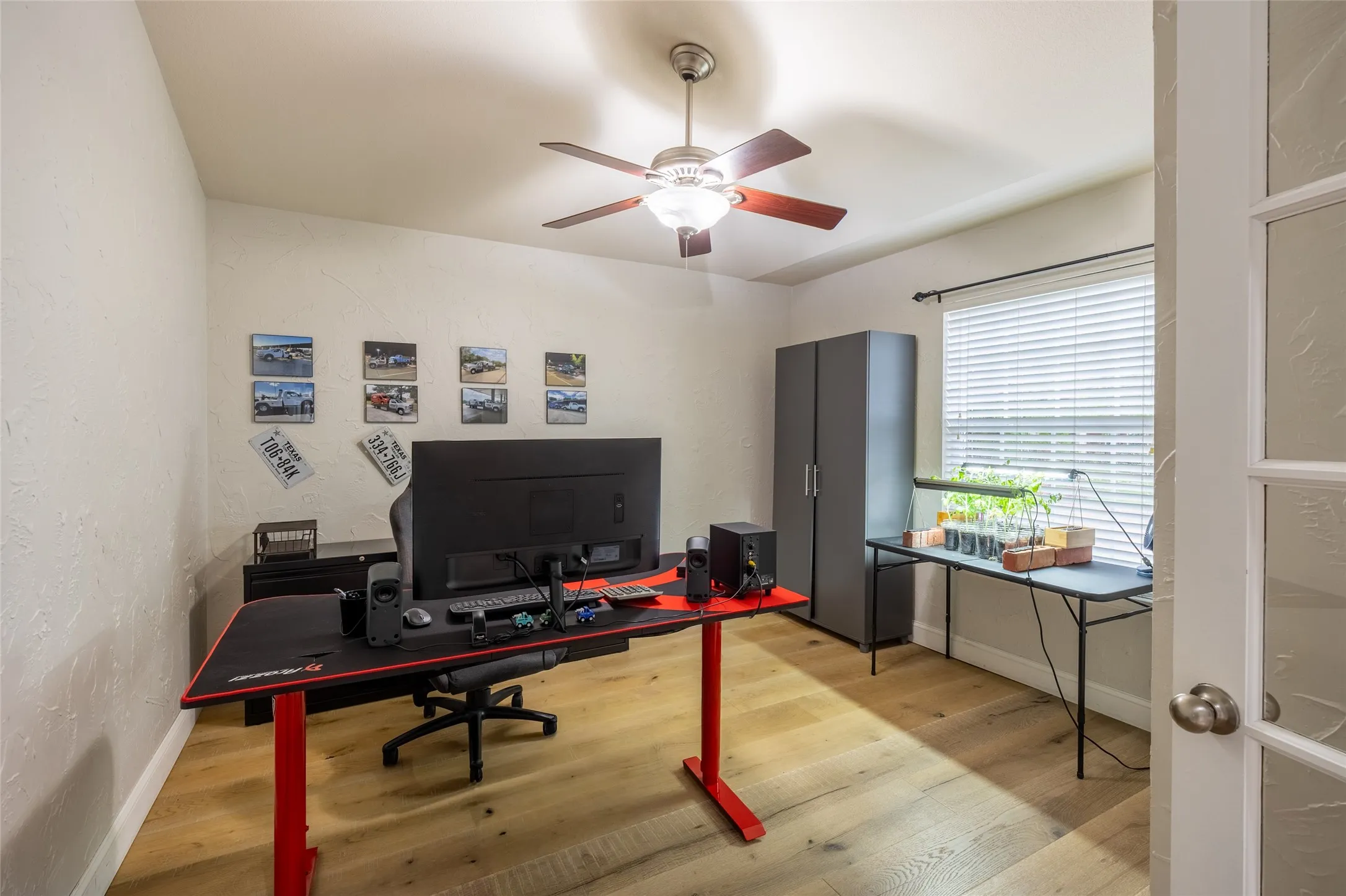 Single Family Residence For Sale in Collin County , 11038 Mansfield Drive, Frisco, Texas 75035, 4 Bedroom, 2 Bathroom, 2 Garage spaces, 2,134 Sqft, built in 2003, mls#21308033, Real Estate Agent in Frisco, Homes For Sale in Collin county, Homes For Sale in Frisco, Realtor in Frisco Texas, Real Estate Brokerage Independent Realty Texas, Luminita Cordes Realtor