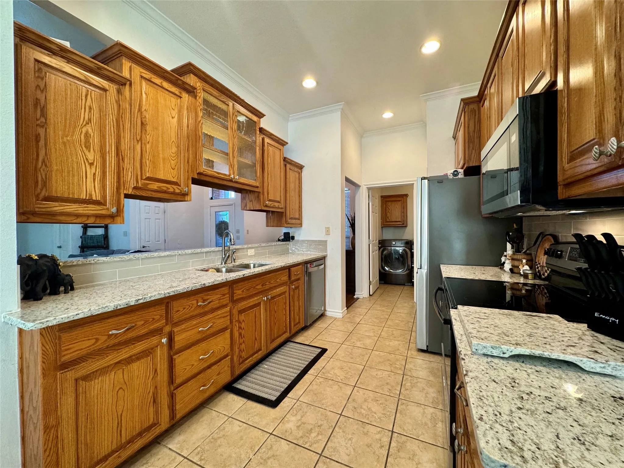 Single Family Residence For Sale in Hood County , 2942 Meandering Way, Granbury, Texas 76049, 3 Bedroom, 2 Bathroom, 2 Garage spaces, 1,753 Sqft, built in 2005, mls#21307959, Real Estate Agent in Granbury, Homes For Sale in Hood county, Homes For Sale in Granbury, Realtor in Granbury Texas, Real Estate Brokerage Independent Realty Texas, Luminita Cordes Realtor