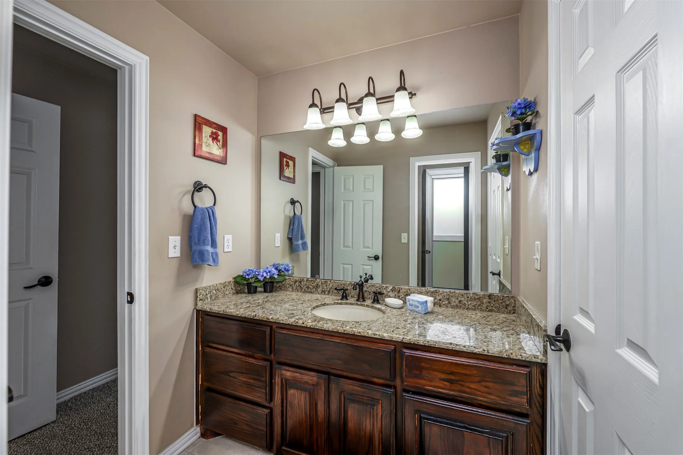 Single Family Residence For Sale in Wise County , 100 Manders Court, Runaway Bay, Texas 76426, 4 Bedroom, 4 Bathroom, 3 Garage spaces, 4,400 Sqft, built in 2004, mls#21307994, Real Estate Agent in Runaway Bay, Homes For Sale in Wise county, Homes For Sale in Runaway Bay, Realtor in Runaway Bay Texas, Real Estate Brokerage Independent Realty Texas, Luminita Cordes Realtor