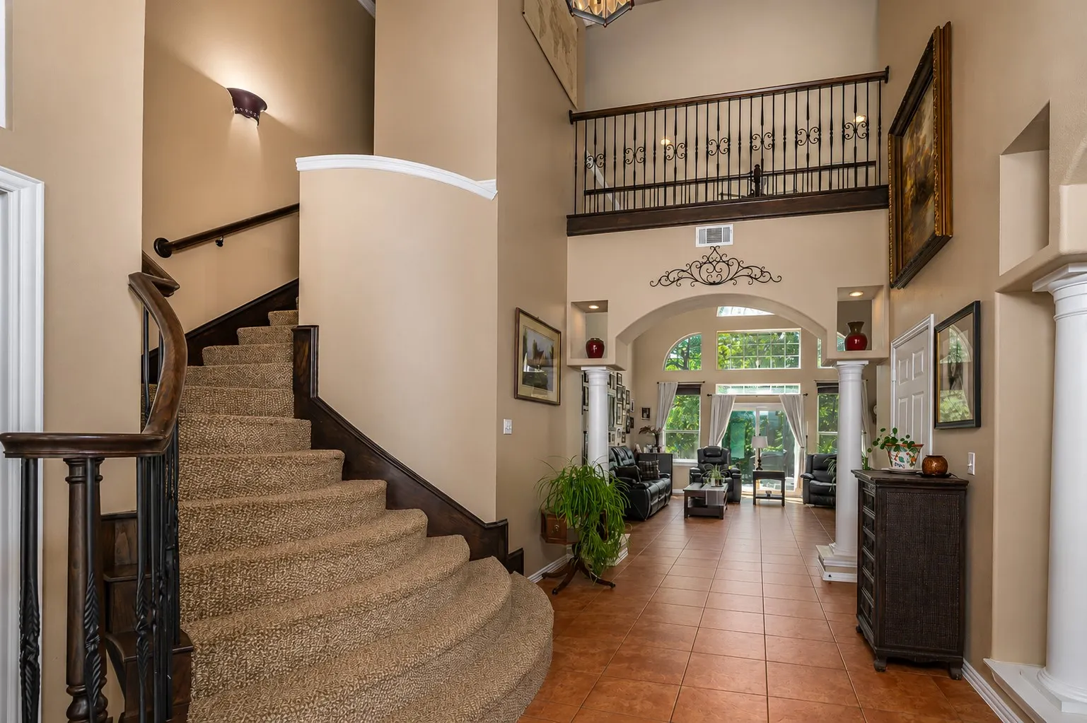 Single Family Residence For Sale in Wise County , 100 Manders Court, Runaway Bay, Texas 76426, 4 Bedroom, 4 Bathroom, 3 Garage spaces, 4,400 Sqft, built in 2004, mls#21307994, Real Estate Agent in Runaway Bay, Homes For Sale in Wise county, Homes For Sale in Runaway Bay, Realtor in Runaway Bay Texas, Real Estate Brokerage Independent Realty Texas, Luminita Cordes Realtor