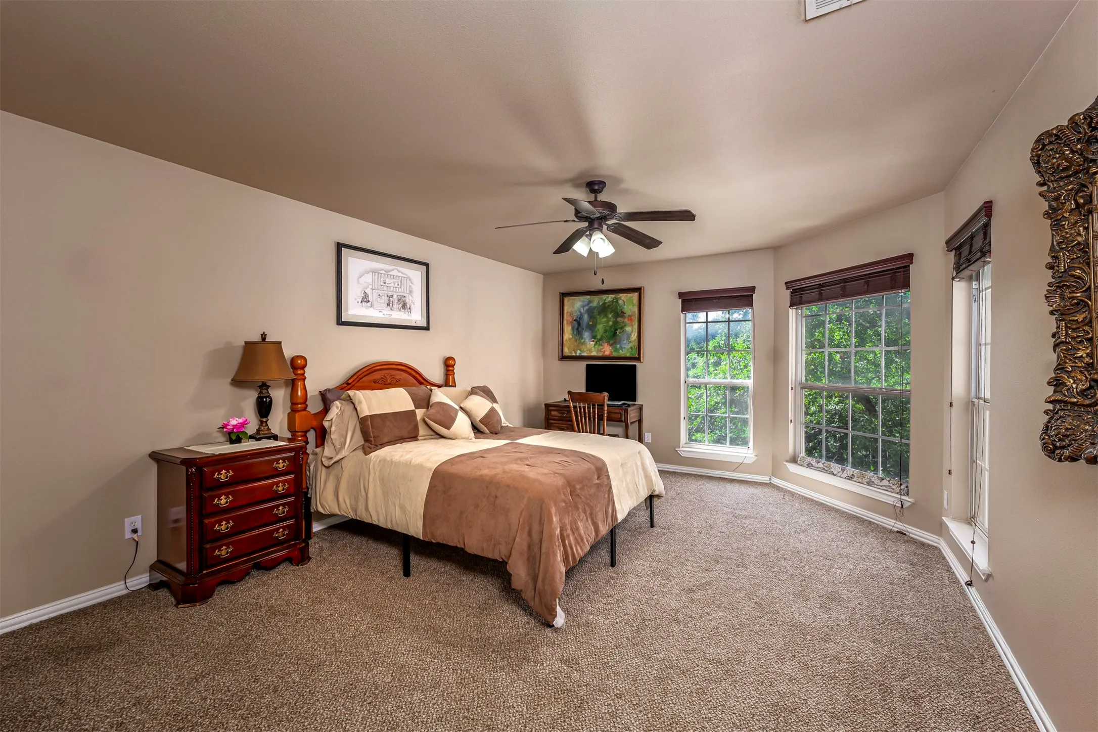 Single Family Residence For Sale in Wise County , 100 Manders Court, Runaway Bay, Texas 76426, 4 Bedroom, 4 Bathroom, 3 Garage spaces, 4,400 Sqft, built in 2004, mls#21307994, Real Estate Agent in Runaway Bay, Homes For Sale in Wise county, Homes For Sale in Runaway Bay, Realtor in Runaway Bay Texas, Real Estate Brokerage Independent Realty Texas, Luminita Cordes Realtor