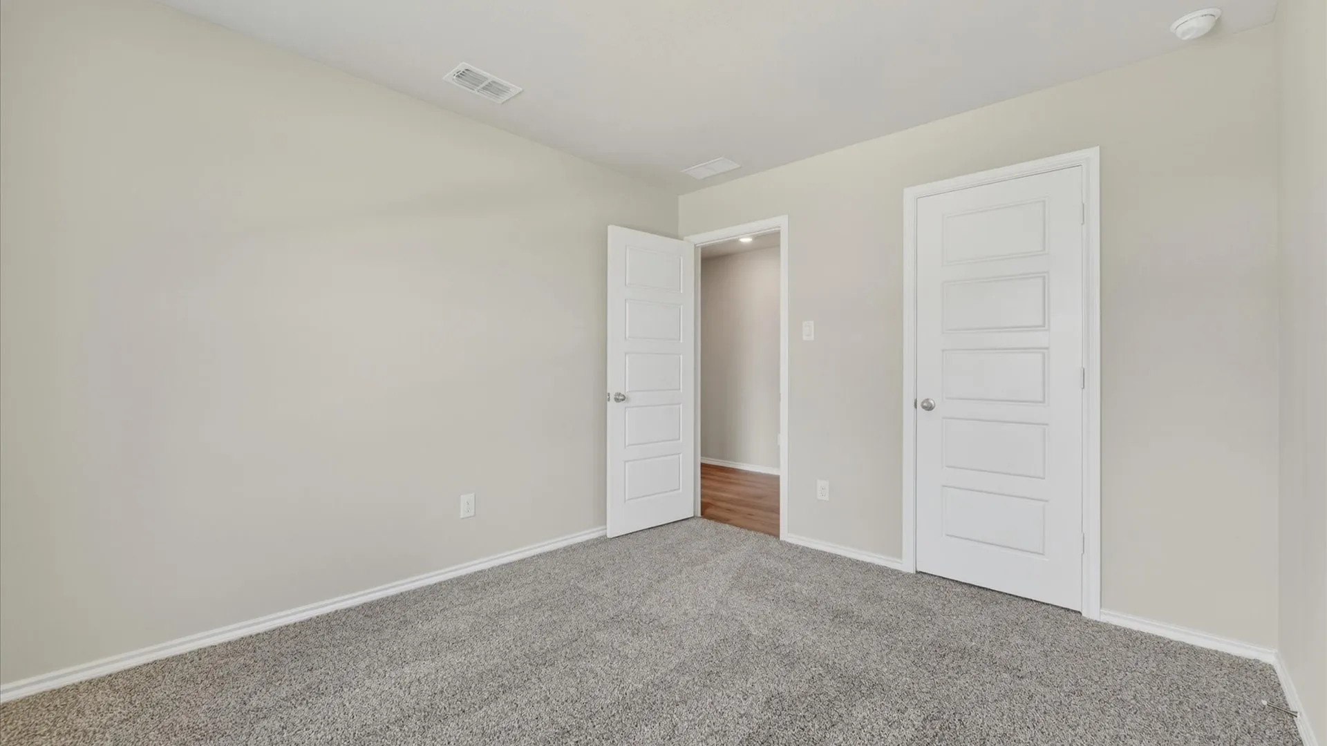 Single Family Residence For Sale in Johnson County , 313 WAYLAND Street, Keene, Texas 76059, 5 Bedroom, 2 Bathroom, 2 Garage spaces, 1,927 Sqft, built in 2026, mls#21307184, Real Estate Agent in Keene, Homes For Sale in Johnson county, Homes For Sale in Keene, Realtor in Keene Texas, Real Estate Brokerage Independent Realty Texas, Luminita Cordes Realtor