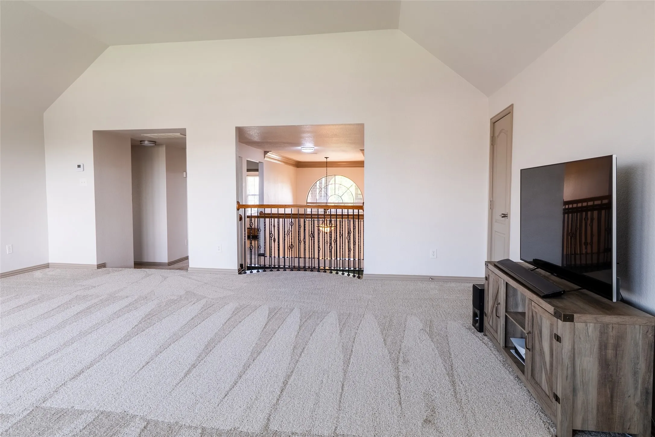 Single Family Residence For Sale in Dallas County , 5730 Creek Crossing Lane, Sachse, Texas 75048, 4 Bedroom, 3 Bathroom, 2 Garage spaces, 3,883 Sqft, built in 2006, mls#21308045, Real Estate Agent in Sachse, Homes For Sale in Dallas county, Homes For Sale in Sachse, Realtor in Sachse Texas, Real Estate Brokerage Independent Realty Texas, Luminita Cordes Realtor