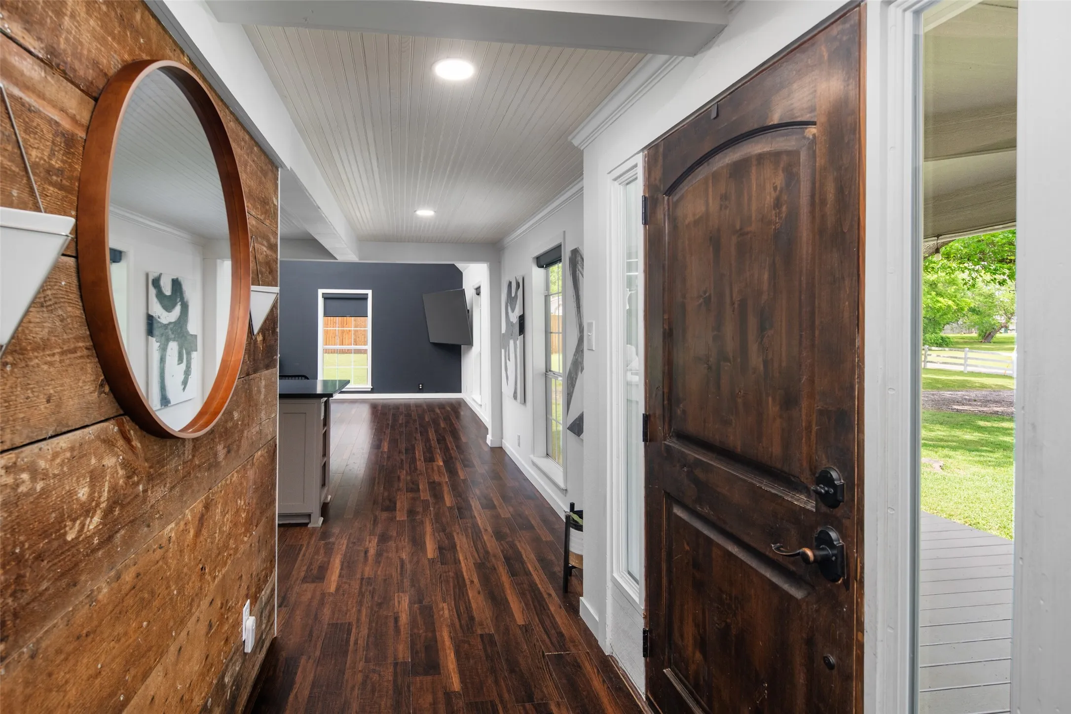 Single Family Residence For Sale in Collin County , 313 Chicken Street, Weston, Texas 75009, 3 Bedroom, 3 Bathroom, 4 Garage spaces, 2,433 Sqft, built in 1958, mls#21307060, Real Estate Agent in Weston, Homes For Sale in Collin county, Homes For Sale in Weston, Realtor in Weston Texas, Real Estate Brokerage Independent Realty Texas, Luminita Cordes Realtor