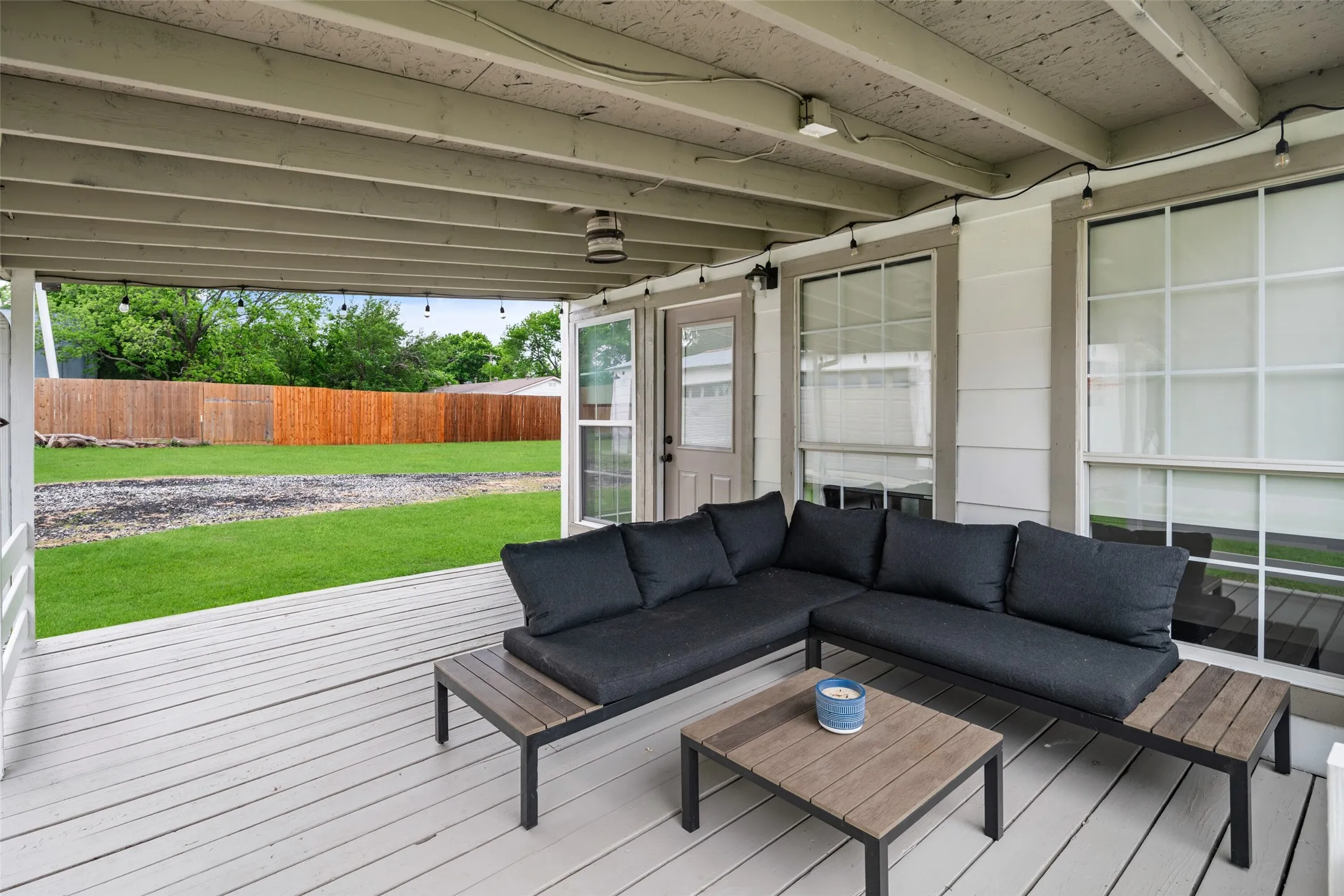 Single Family Residence For Sale in Collin County , 313 Chicken Street, Weston, Texas 75009, 3 Bedroom, 3 Bathroom, 4 Garage spaces, 2,433 Sqft, built in 1958, mls#21307060, Real Estate Agent in Weston, Homes For Sale in Collin county, Homes For Sale in Weston, Realtor in Weston Texas, Real Estate Brokerage Independent Realty Texas, Luminita Cordes Realtor