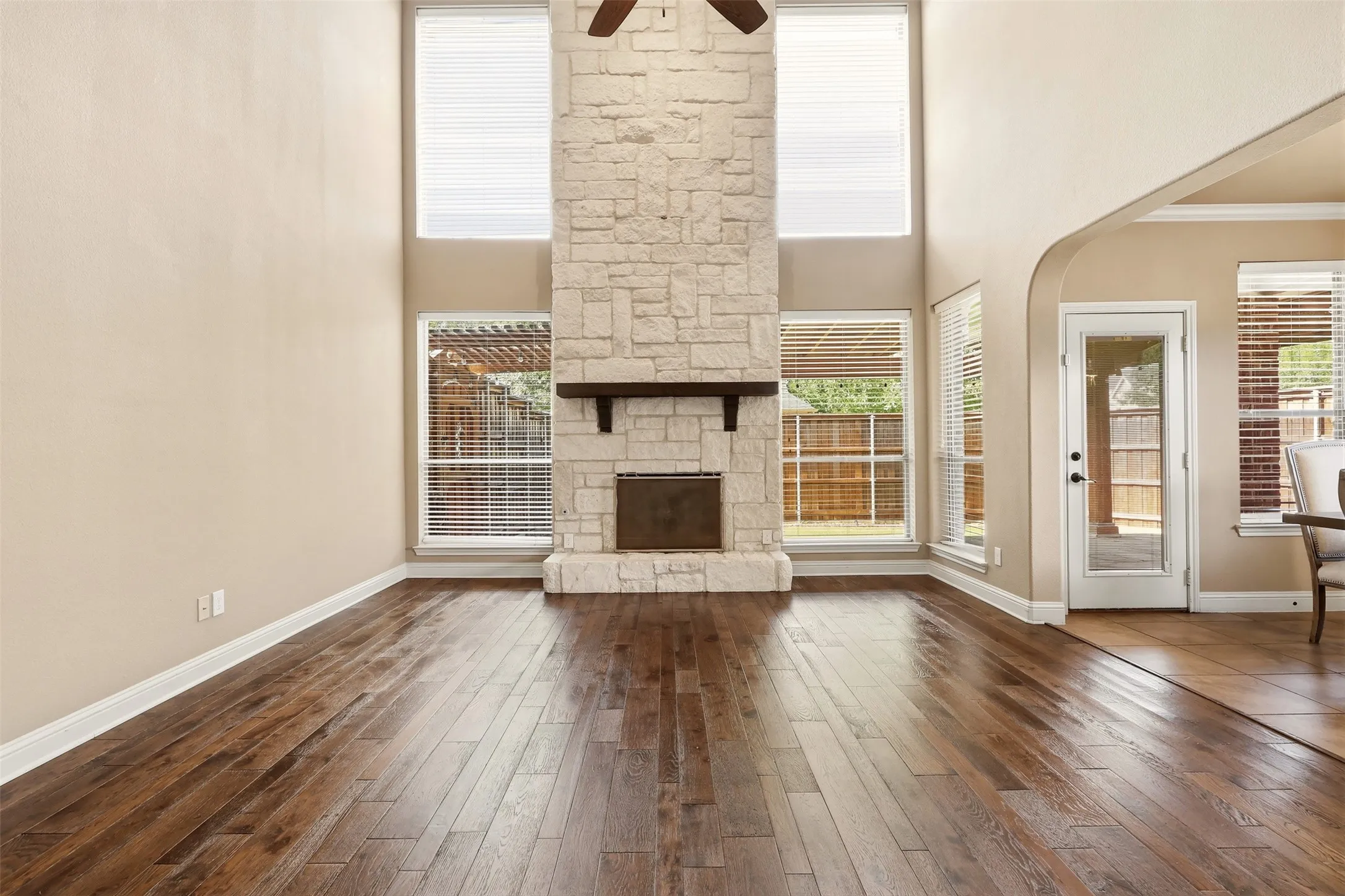 Single Family Residence For Rent in Denton County , 627 Seymour Drive, Frisco, Texas 75033, 4 Bedroom, 4 Bathroom, 3 Garage spaces, 4,241 Sqft, built in 2008, mls#21307717, Real Estate Agent in Frisco, Homes For Rent in Denton county, Homes For Rent in Frisco, Realtor in Frisco Texas, Real Estate Brokerage Independent Realty Texas, Luminita Cordes Realtor