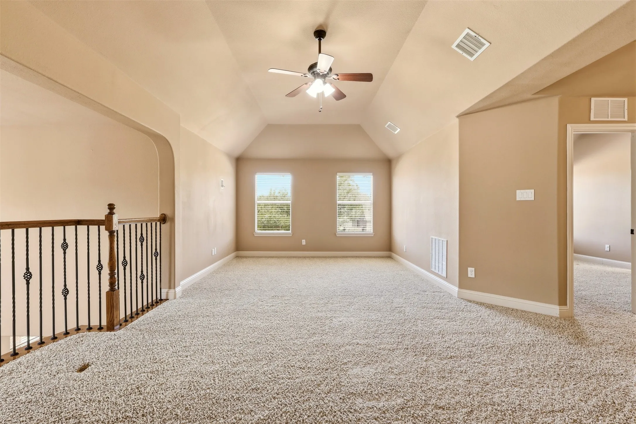 Single Family Residence For Rent in Denton County , 627 Seymour Drive, Frisco, Texas 75033, 4 Bedroom, 4 Bathroom, 3 Garage spaces, 4,241 Sqft, built in 2008, mls#21307717, Real Estate Agent in Frisco, Homes For Rent in Denton county, Homes For Rent in Frisco, Realtor in Frisco Texas, Real Estate Brokerage Independent Realty Texas, Luminita Cordes Realtor