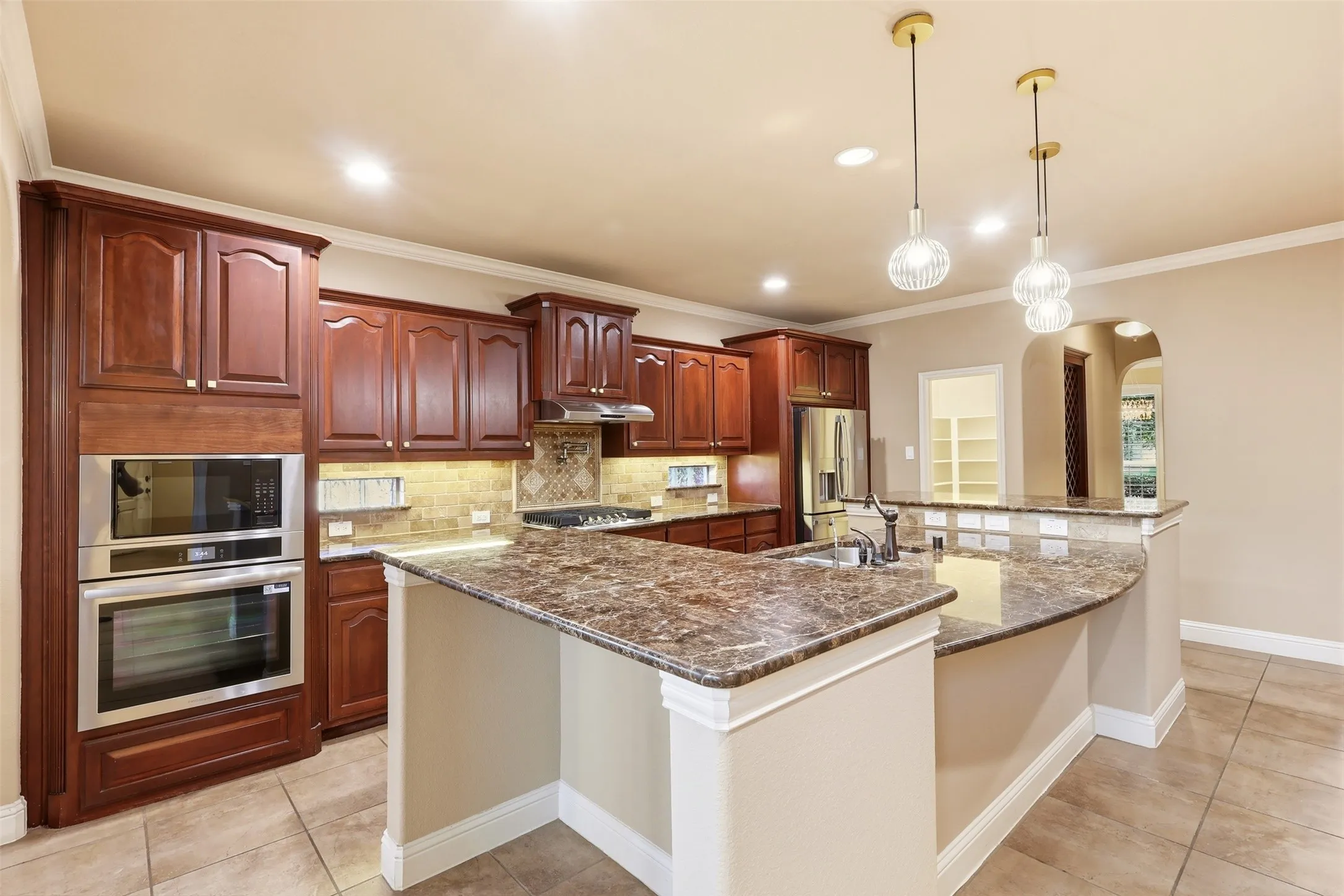 Single Family Residence For Rent in Denton County , 627 Seymour Drive, Frisco, Texas 75033, 4 Bedroom, 4 Bathroom, 3 Garage spaces, 4,241 Sqft, built in 2008, mls#21307717, Real Estate Agent in Frisco, Homes For Rent in Denton county, Homes For Rent in Frisco, Realtor in Frisco Texas, Real Estate Brokerage Independent Realty Texas, Luminita Cordes Realtor