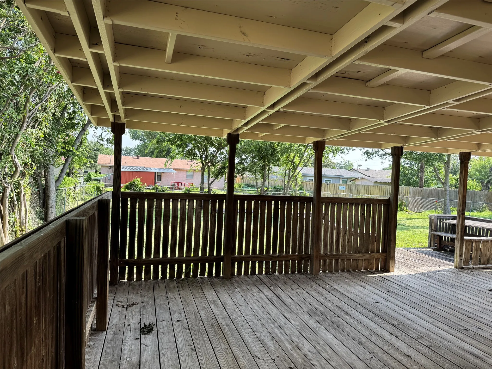 Single Family Residence For Sale in Dallas County , 4513 Lawler Road, Garland, Texas 75042, 3 Bedroom, 1 Bathroom, Garage spaces, 1,384 Sqft, built in 1964, mls#21308067, Real Estate Agent in Garland, Homes For Sale in Dallas county, Homes For Sale in Garland, Realtor in Garland Texas, Real Estate Brokerage Independent Realty Texas, Luminita Cordes Realtor