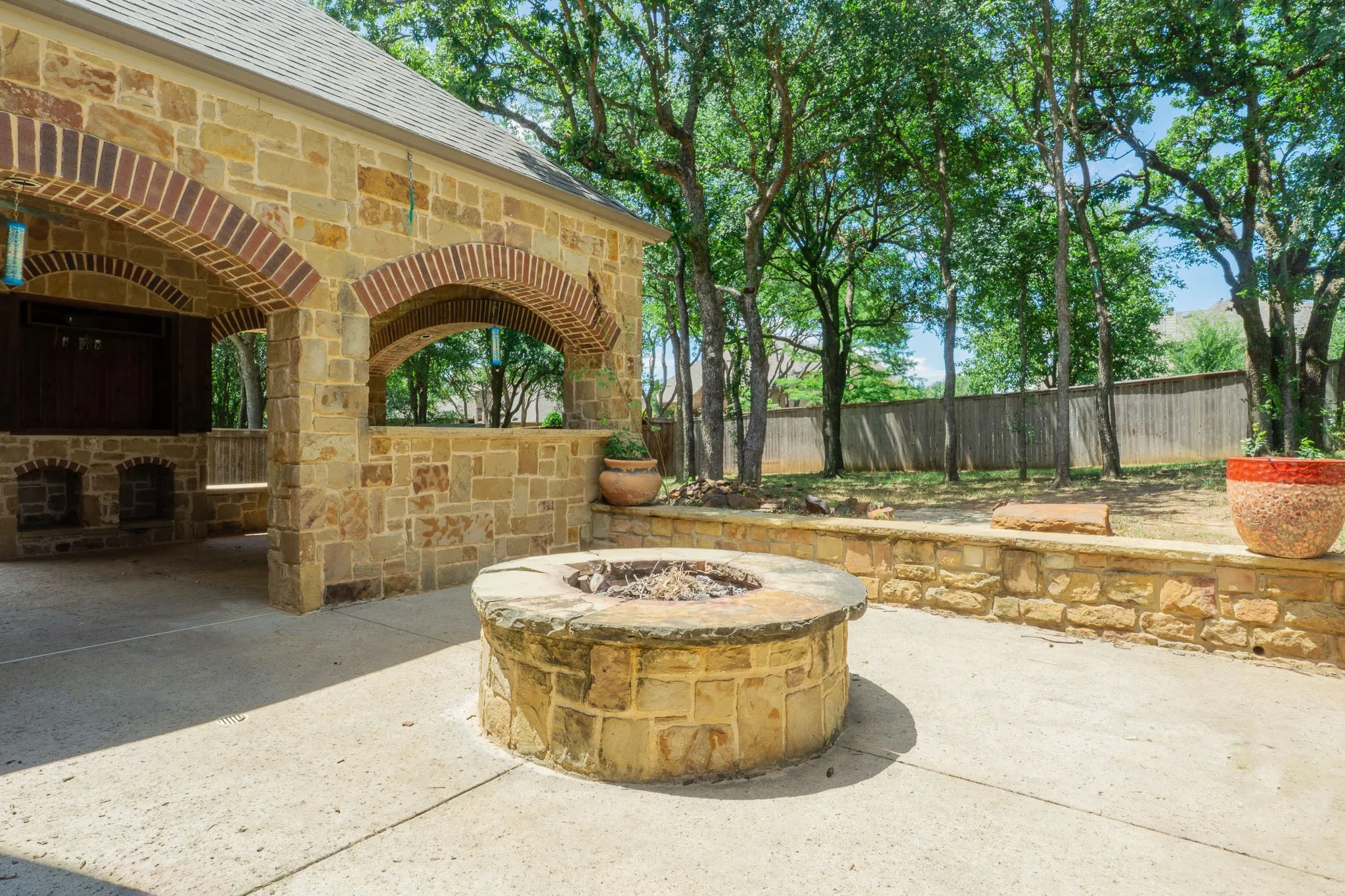 Single Family Residence For Sale in Tarrant County , 923 Wise Street, Keller, Texas 76248, 5 Bedroom, 4 Bathroom, 3 Garage spaces, 4,267 Sqft, built in 2005, mls#21307455, Real Estate Agent in Keller, Homes For Sale in Tarrant county, Homes For Sale in Keller, Realtor in Keller Texas, Real Estate Brokerage Independent Realty Texas, Luminita Cordes Realtor