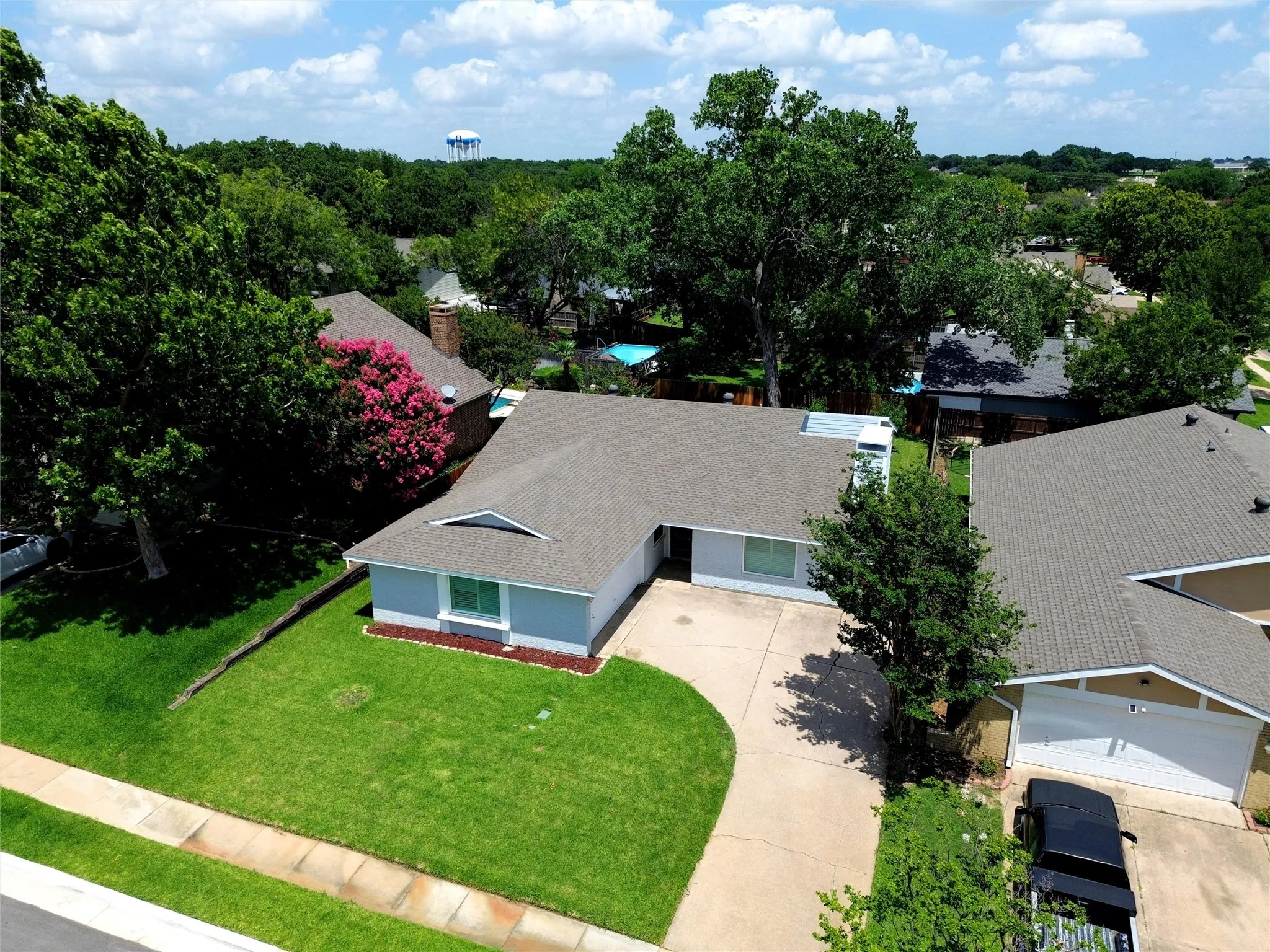 Single Family Residence For Sale in Tarrant County , 3104 Story Lane, Bedford, Texas 76021, 3 Bedroom, 2 Bathroom, 2 Garage spaces, 1,899 Sqft, built in 1977, mls#21284299, Real Estate Agent in Bedford, Homes For Sale in Tarrant county, Homes For Sale in Bedford, Realtor in Bedford Texas, Real Estate Brokerage Independent Realty Texas, Luminita Cordes Realtor