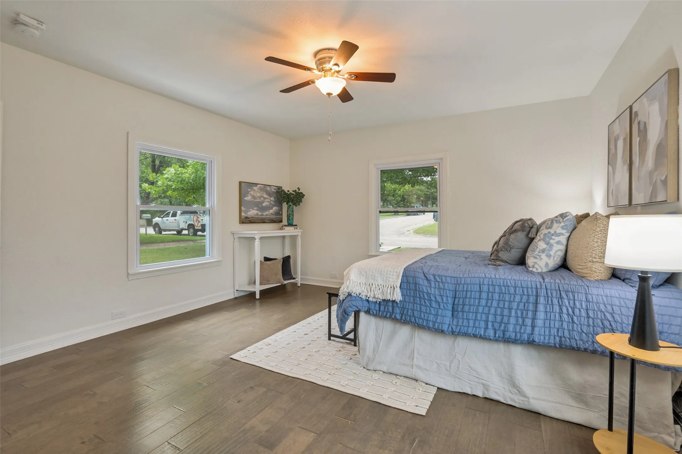 Single Family Residence For Sale in Collin County , 107 Truett Street, Mc Kinney, Texas 75069, 2 Bedroom, 1 Bathroom, Garage spaces, 1,740 Sqft, built in 1953, mls#21302118, Real Estate Agent in Mc Kinney, Homes For Sale in Collin county, Homes For Sale in Mc Kinney, Realtor in Mc Kinney Texas, Real Estate Brokerage Independent Realty Texas, Luminita Cordes Realtor