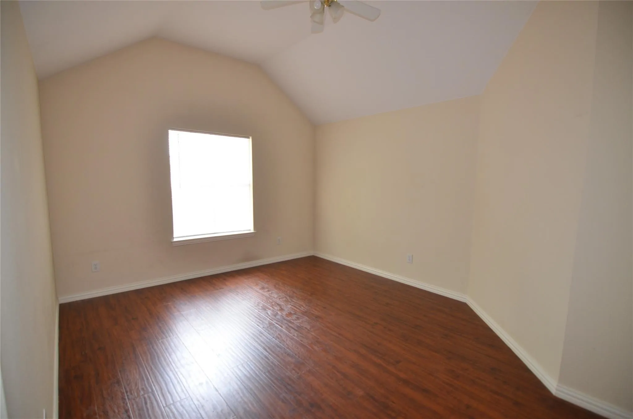 Single Family Residence For Rent in Collin County , 4309 Avebury Drive, Plano, Texas 75024, 5 Bedroom, 4 Bathroom, 2 Garage spaces, 3,111 Sqft, built in 1999, mls#21305774, Real Estate Agent in Plano, Homes For Rent in Collin county, Homes For Rent in Plano, Realtor in Plano Texas, Real Estate Brokerage Independent Realty Texas, Luminita Cordes Realtor