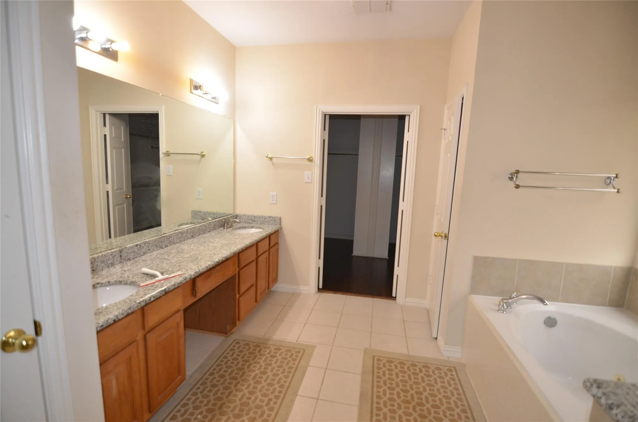 Single Family Residence For Rent in Collin County , 4309 Avebury Drive, Plano, Texas 75024, 5 Bedroom, 4 Bathroom, 2 Garage spaces, 3,111 Sqft, built in 1999, mls#21305774, Real Estate Agent in Plano, Homes For Rent in Collin county, Homes For Rent in Plano, Realtor in Plano Texas, Real Estate Brokerage Independent Realty Texas, Luminita Cordes Realtor