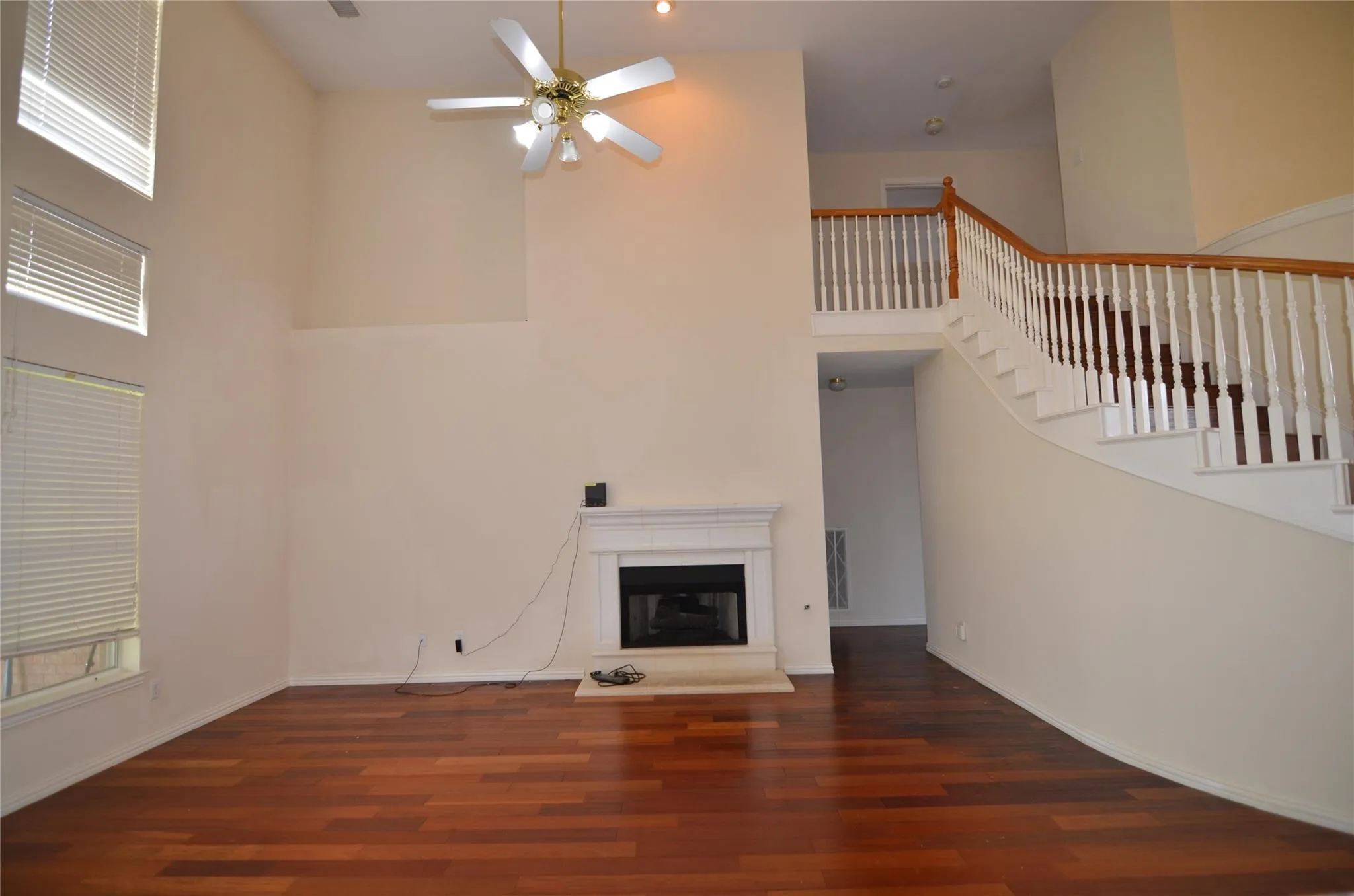 Single Family Residence For Rent in Collin County , 4309 Avebury Drive, Plano, Texas 75024, 5 Bedroom, 4 Bathroom, 2 Garage spaces, 3,111 Sqft, built in 1999, mls#21305774, Real Estate Agent in Plano, Homes For Rent in Collin county, Homes For Rent in Plano, Realtor in Plano Texas, Real Estate Brokerage Independent Realty Texas, Luminita Cordes Realtor