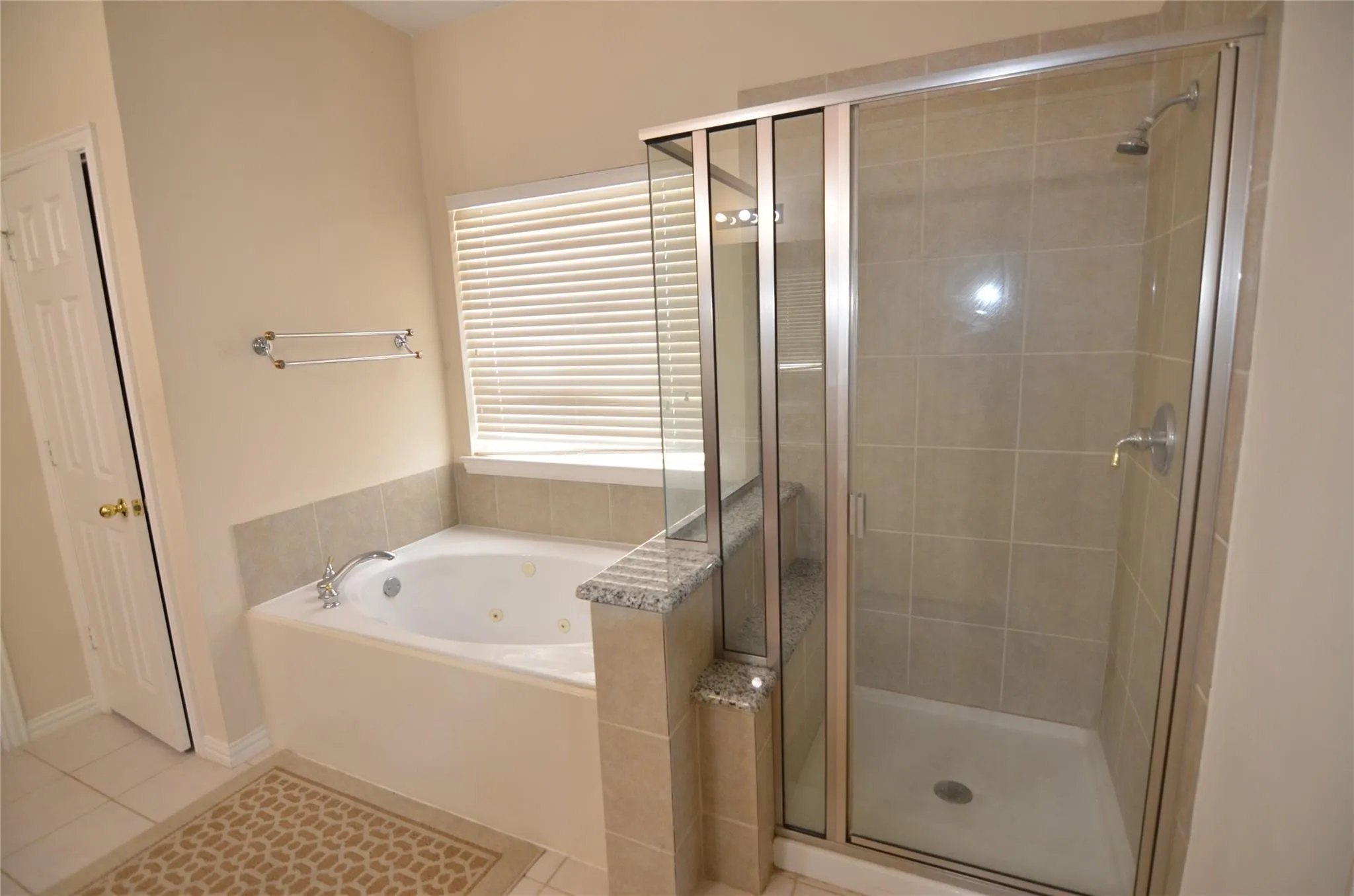 Single Family Residence For Rent in Collin County , 4309 Avebury Drive, Plano, Texas 75024, 5 Bedroom, 4 Bathroom, 2 Garage spaces, 3,111 Sqft, built in 1999, mls#21305774, Real Estate Agent in Plano, Homes For Rent in Collin county, Homes For Rent in Plano, Realtor in Plano Texas, Real Estate Brokerage Independent Realty Texas, Luminita Cordes Realtor