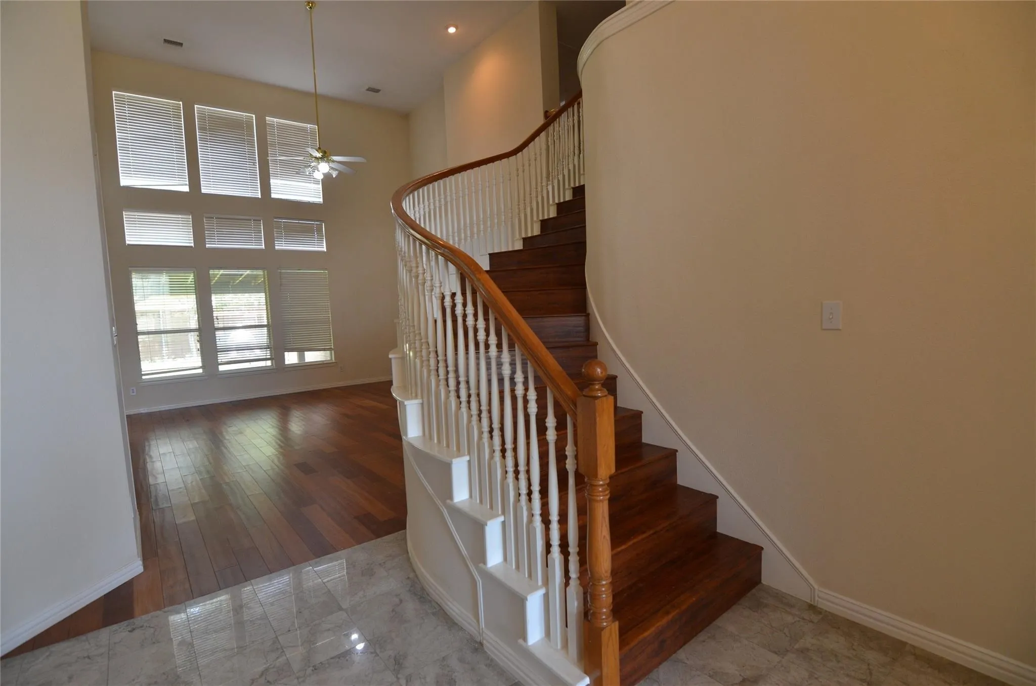 Single Family Residence For Rent in Collin County , 4309 Avebury Drive, Plano, Texas 75024, 5 Bedroom, 4 Bathroom, 2 Garage spaces, 3,111 Sqft, built in 1999, mls#21305774, Real Estate Agent in Plano, Homes For Rent in Collin county, Homes For Rent in Plano, Realtor in Plano Texas, Real Estate Brokerage Independent Realty Texas, Luminita Cordes Realtor