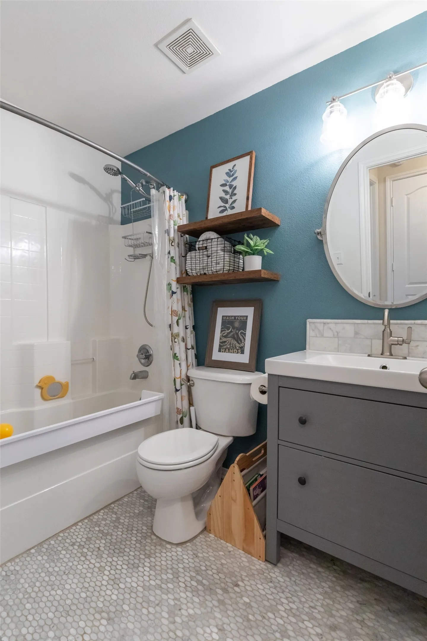 Single Family Residence For Sale in Taylor County , 3133 Sterling Street, Abilene, Texas 79606, 3 Bedroom, 2 Bathroom, 2 Garage spaces, 1,604 Sqft, built in 2008, mls#21307533, Real Estate Agent in Abilene, Homes For Sale in Taylor county, Homes For Sale in Abilene, Realtor in Abilene Texas, Real Estate Brokerage Independent Realty Texas, Luminita Cordes Realtor