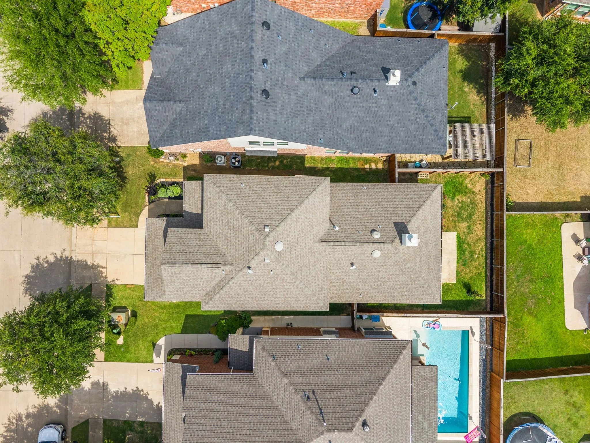Single Family Residence For Sale in Denton County , 325 Kirby Drive, Argyle, Texas 76226, 4 Bedroom, 3 Bathroom, 2 Garage spaces, 2,475 Sqft, built in 2006, mls#21308088, Real Estate Agent in Argyle, Homes For Sale in Denton county, Homes For Sale in Argyle, Realtor in Argyle Texas, Real Estate Brokerage Independent Realty Texas, Luminita Cordes Realtor