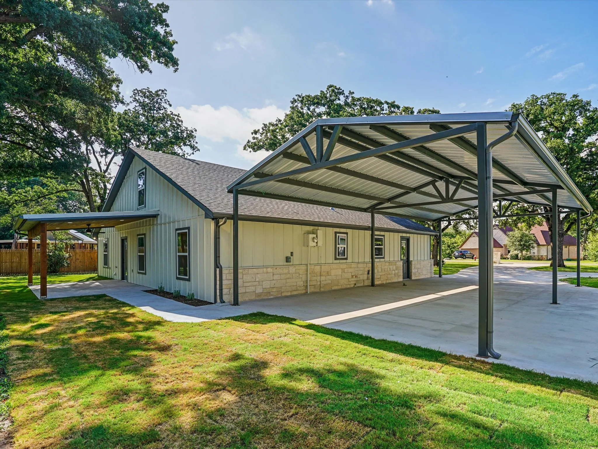 Carport & back of home.