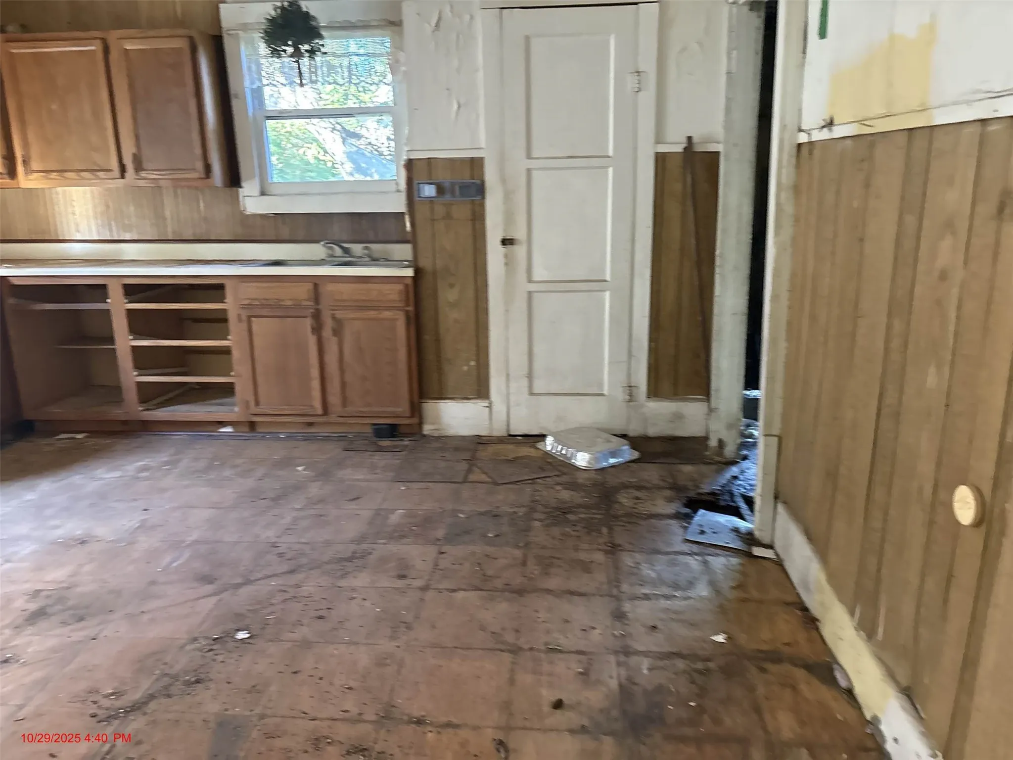 Single Family Residence For Sale in Mc Lennan County , 915 Turner Street, Waco, Texas 76704, 3 Bedroom, 1 Bathroom, Garage spaces, 1,332 Sqft, built in 1930, mls#21308108, Real Estate Agent in Waco, Homes For Sale in Mc Lennan county, Homes For Sale in Waco, Realtor in Waco Texas, Real Estate Brokerage Independent Realty Texas, Luminita Cordes Realtor