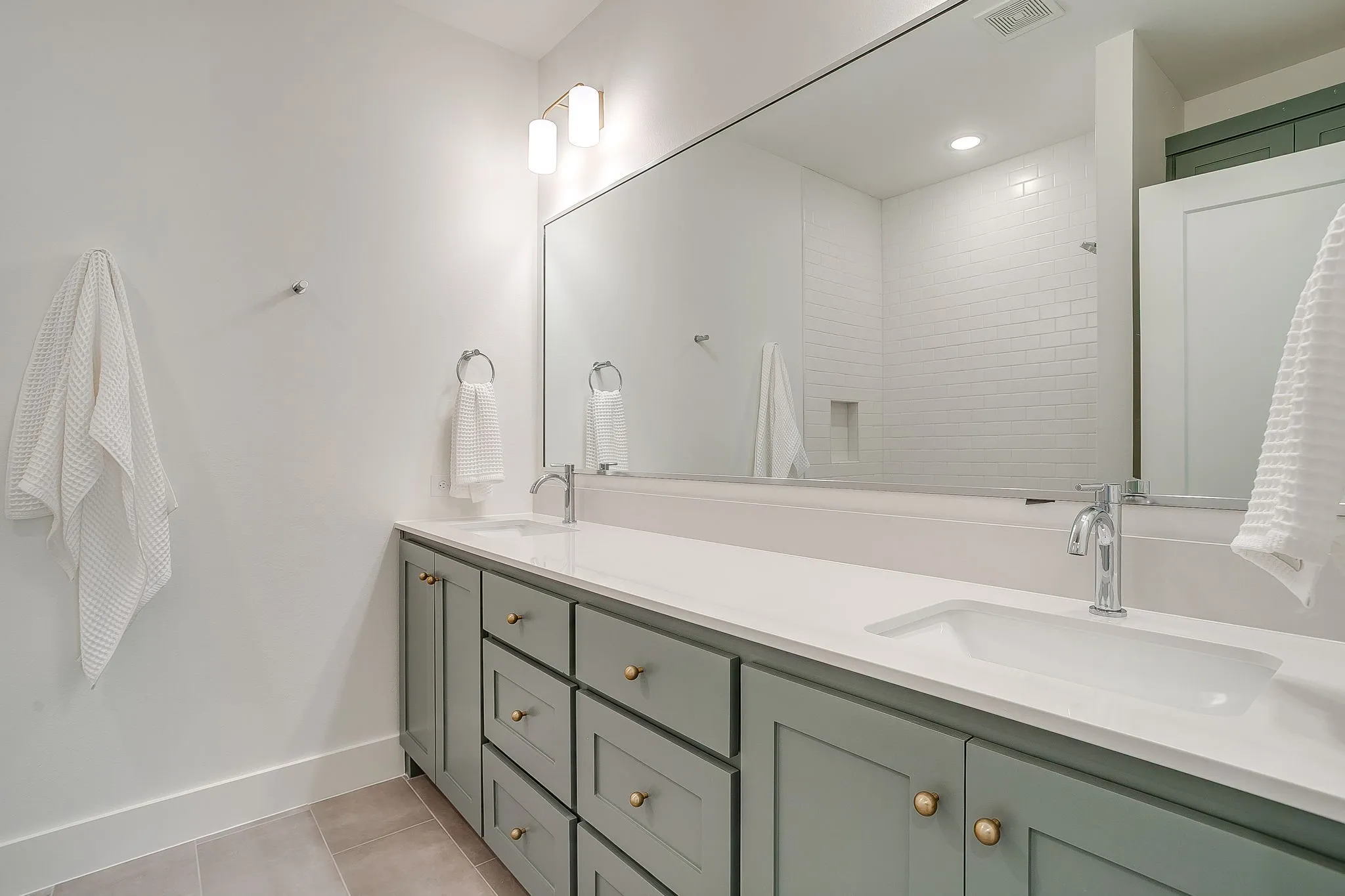 Townhouse For Sale in Parker County , 13833 Carnegie Drive, Fort Worth, Texas 76008, 3 Bedroom, 3 Bathroom, 2 Garage spaces, 2,078 Sqft, built in 2026, mls#21301362, Real Estate Agent in Fort Worth, Homes For Sale in Parker county, Homes For Sale in Fort Worth, Realtor in Fort Worth Texas, Real Estate Brokerage Independent Realty Texas, Luminita Cordes Realtor