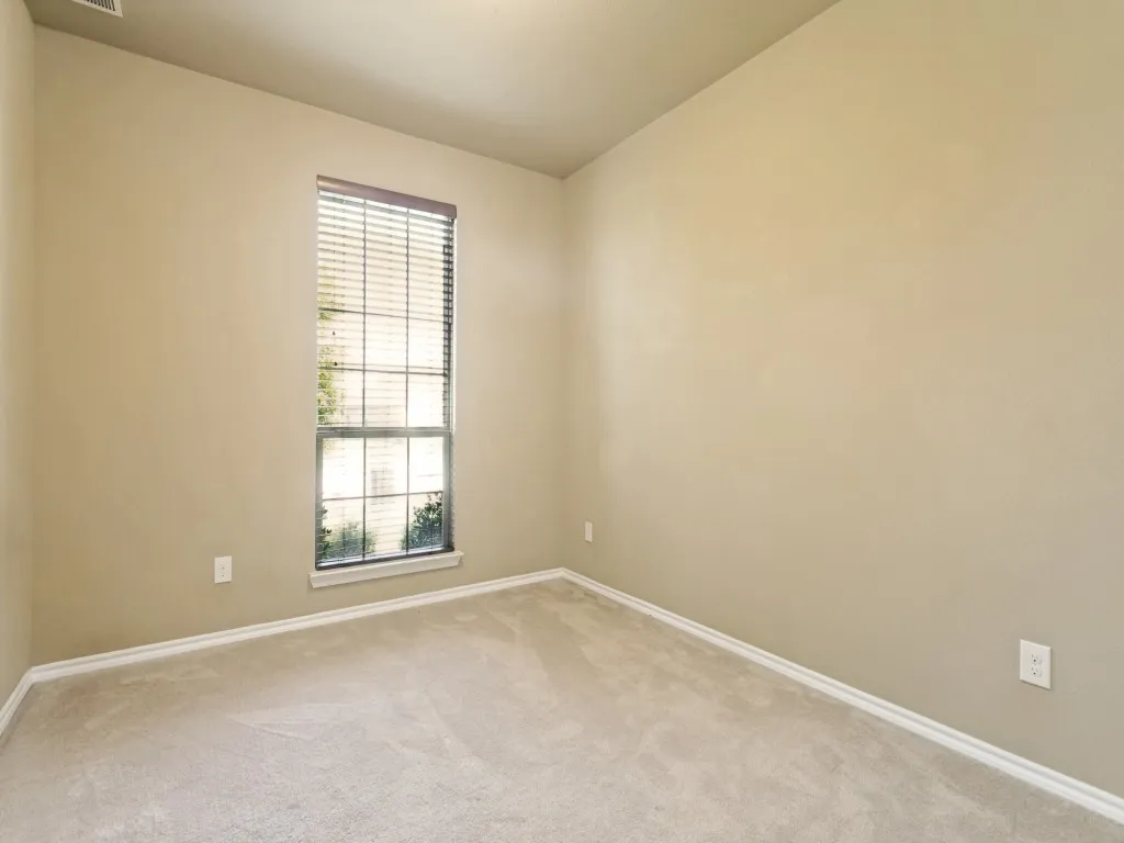 Single Family Residence For Sale in Denton County , 4009 Kensington Drive, Sanger, Texas 76266, 3 Bedroom, 2 Bathroom, 2 Garage spaces, 1,617 Sqft, built in 2018, Price $290,000, mls#21308120, Real Estate Agent in Sanger, Homes For Sale in Denton county, Homes For Sale in Sanger, Realtor in Sanger Texas, Real Estate Brokerage Independent Realty Texas, Luminita Cordes Realtor