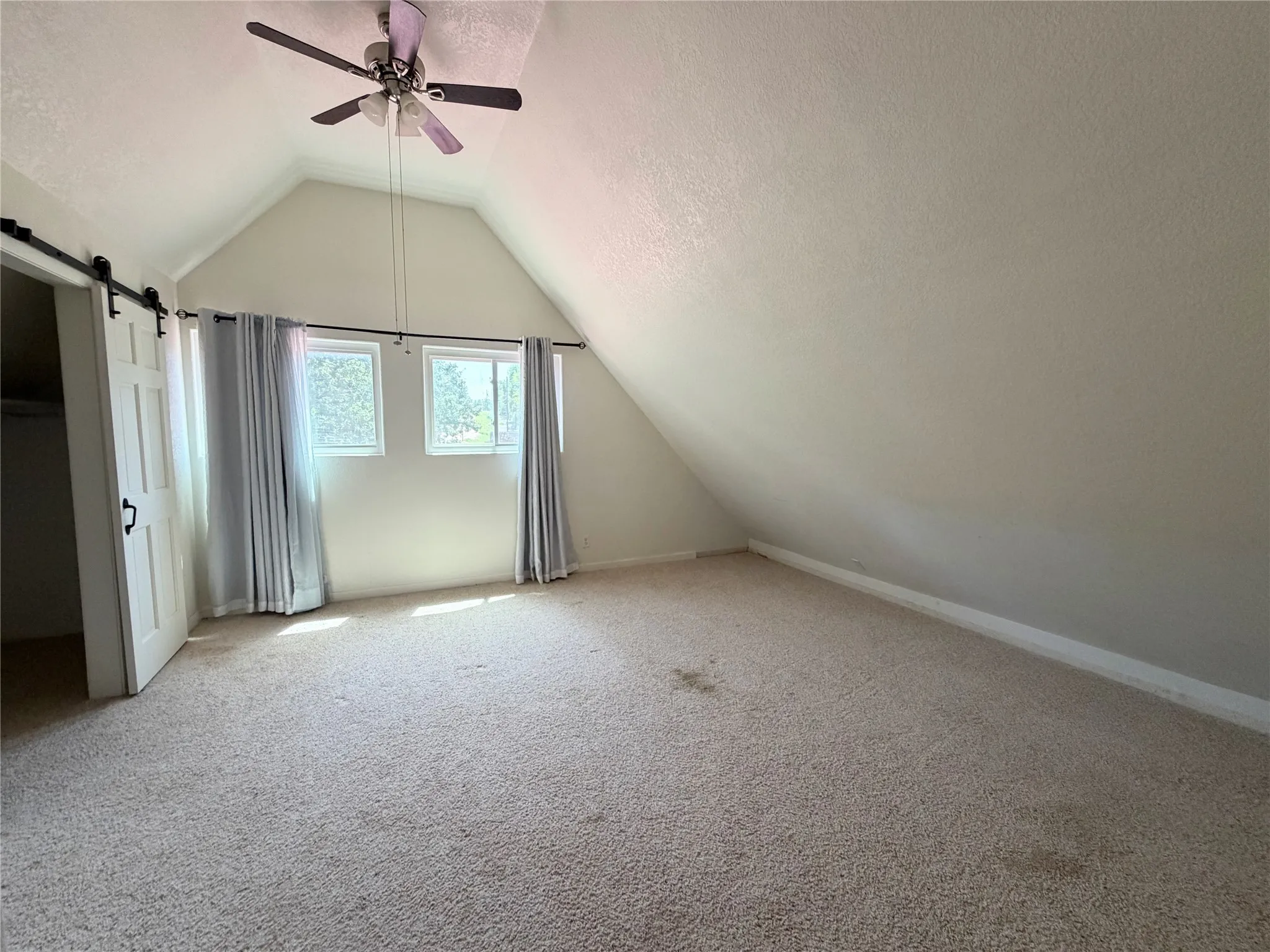 Single Family Residence For Sale in Limestone County , 587 Lcr 779, Groesbeck, Texas 76642, 3 Bedroom, 2 Bathroom, 2 Garage spaces, 1,638 Sqft, built in 2000, mls#21266176, Real Estate Agent in Groesbeck, Homes For Sale in Limestone county, Homes For Sale in Groesbeck, Realtor in Groesbeck Texas, Real Estate Brokerage Independent Realty Texas, Luminita Cordes Realtor