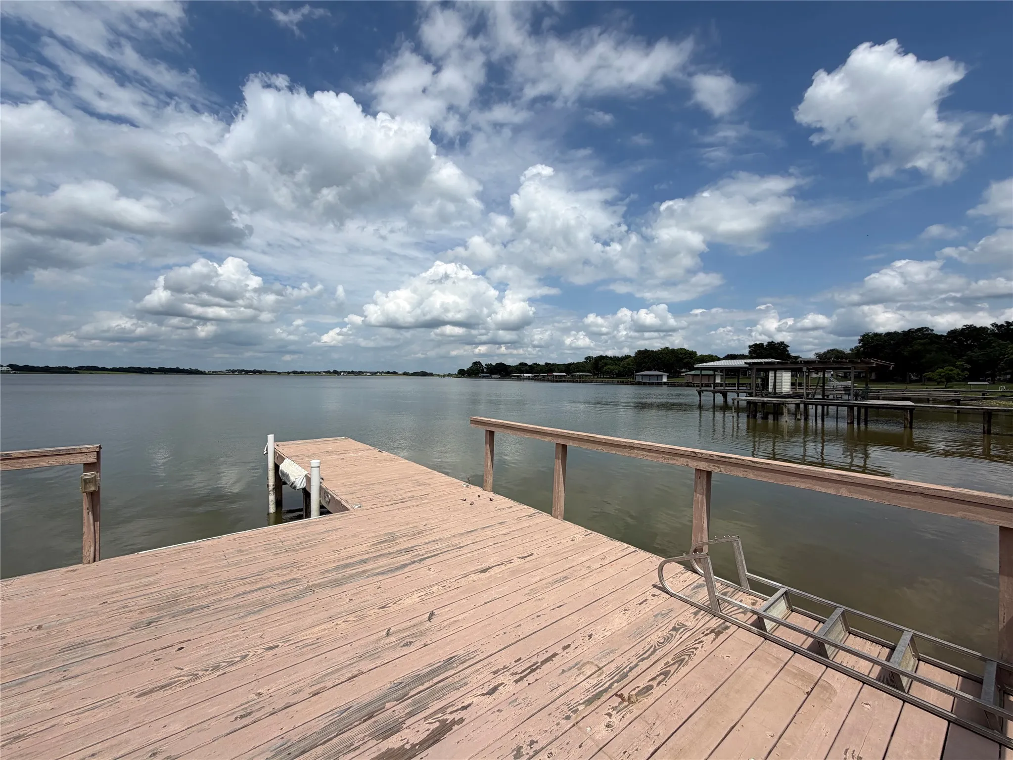 Single Family Residence For Sale in Limestone County , 587 Lcr 779, Groesbeck, Texas 76642, 3 Bedroom, 2 Bathroom, 2 Garage spaces, 1,638 Sqft, built in 2000, mls#21266176, Real Estate Agent in Groesbeck, Homes For Sale in Limestone county, Homes For Sale in Groesbeck, Realtor in Groesbeck Texas, Real Estate Brokerage Independent Realty Texas, Luminita Cordes Realtor