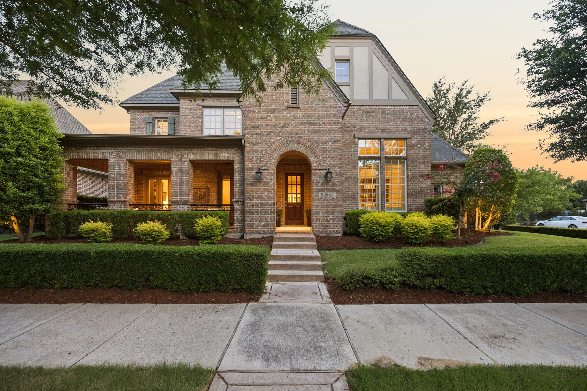 Single Family Residence For Sale in Denton County , 3611 Hickory Grove Lane, Frisco, Texas 75033, 4 Bedroom, 6 Bathroom, 3 Garage spaces, 4,105 Sqft, built in 2012, mls#21306648, Real Estate Agent in Frisco, Homes For Sale in Denton county, Homes For Sale in Frisco, Realtor in Frisco Texas, Real Estate Brokerage Independent Realty Texas, Luminita Cordes Realtor