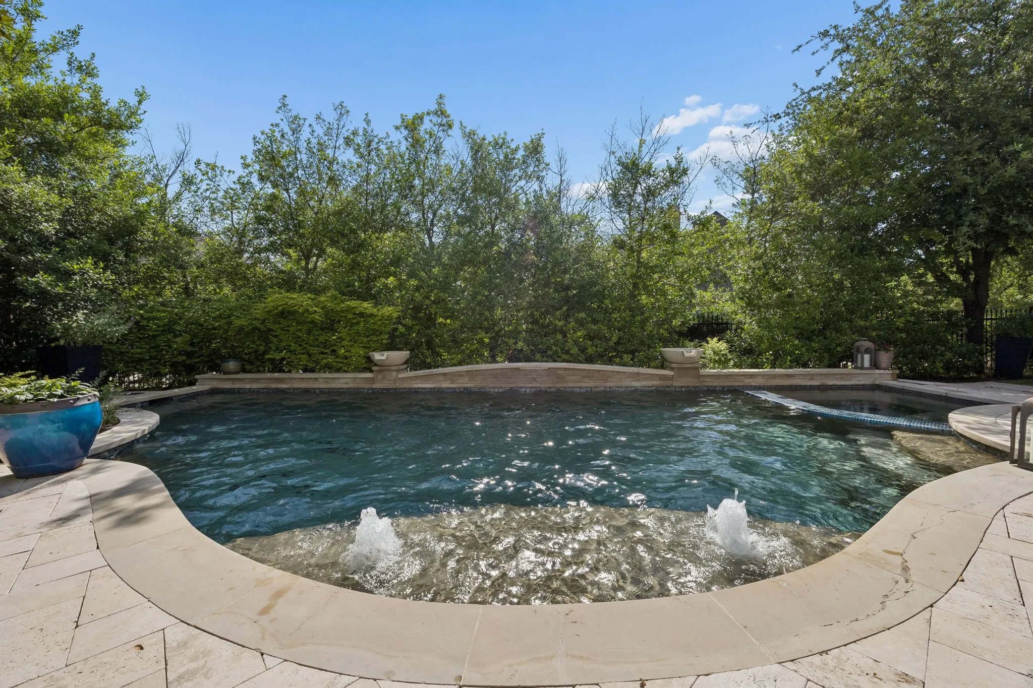 Water Features - Tanning Ledge