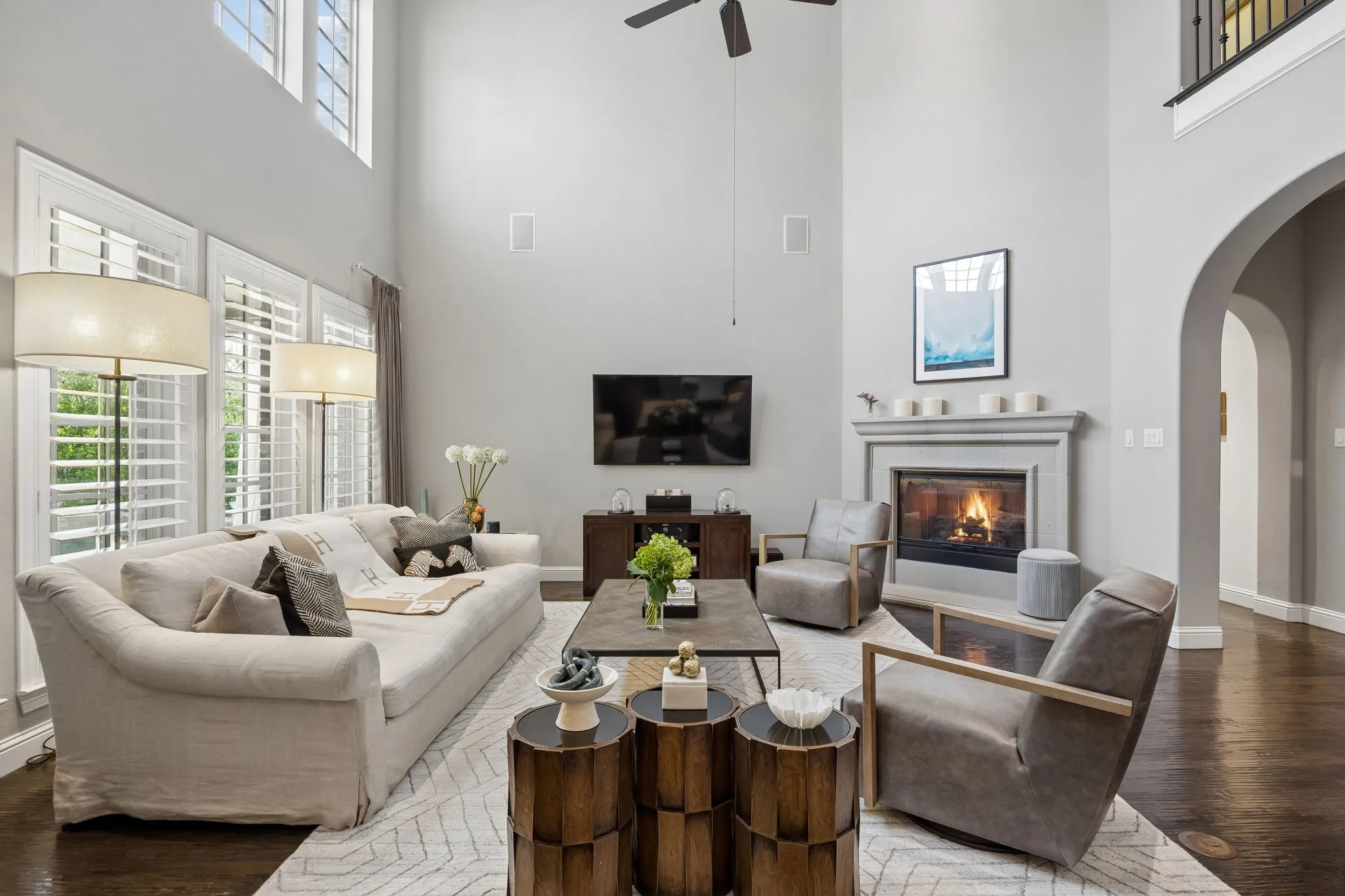 Family Room w/ Gas Fireplace