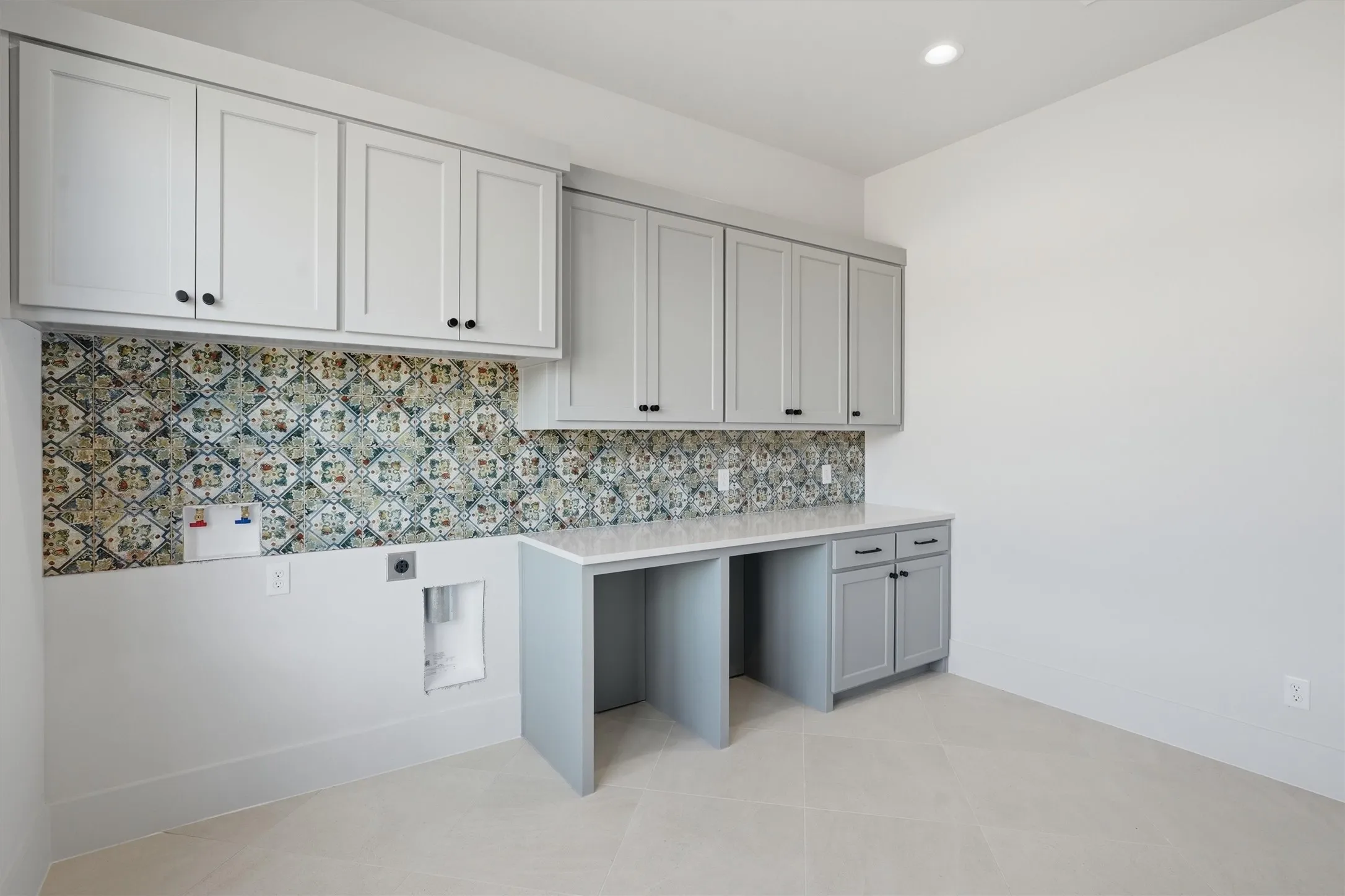 Single Family Residence For Sale in Palo Pinto County , 1260 Rawhide Ridge, Graford, Texas 76449, 5 Bedroom, 6 Bathroom, 3 Garage spaces, 4,597 Sqft, built in 2026, mls#21308089, Real Estate Agent in Graford, Homes For Sale in Palo Pinto county, Homes For Sale in Graford, Realtor in Graford Texas, Real Estate Brokerage Independent Realty Texas, Luminita Cordes Realtor