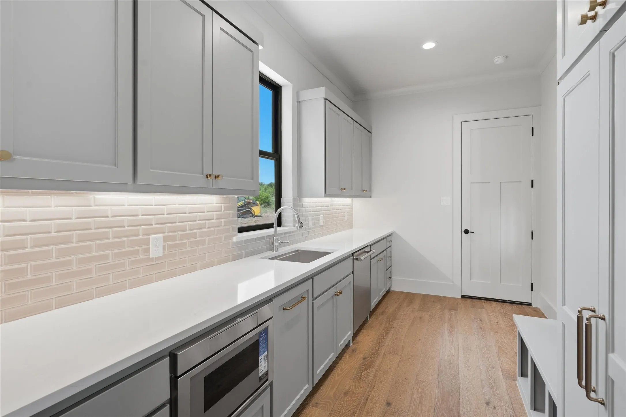 Single Family Residence For Sale in Palo Pinto County , 1260 Rawhide Ridge, Graford, Texas 76449, 5 Bedroom, 6 Bathroom, 3 Garage spaces, 4,597 Sqft, built in 2026, mls#21308089, Real Estate Agent in Graford, Homes For Sale in Palo Pinto county, Homes For Sale in Graford, Realtor in Graford Texas, Real Estate Brokerage Independent Realty Texas, Luminita Cordes Realtor