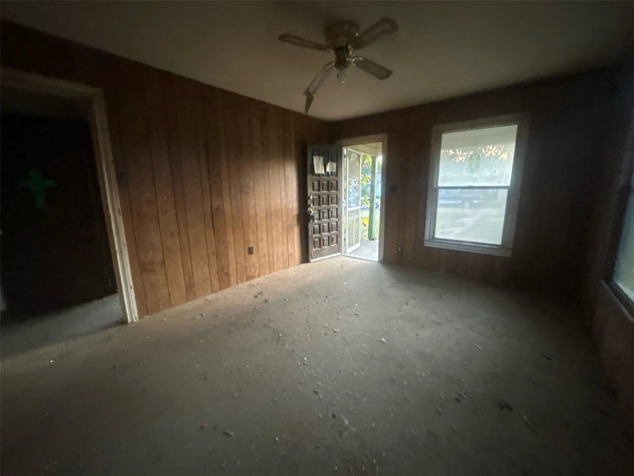 Single Family Residence For Sale in Mc Lennan County , 3317 N 23rd Street, Waco, Texas 76708, 2 Bedroom, 1 Bathroom, Garage spaces, 848 Sqft, built in 1947, mls#21308129, Real Estate Agent in Waco, Homes For Sale in Mc Lennan county, Homes For Sale in Waco, Realtor in Waco Texas, Real Estate Brokerage Independent Realty Texas, Luminita Cordes Realtor