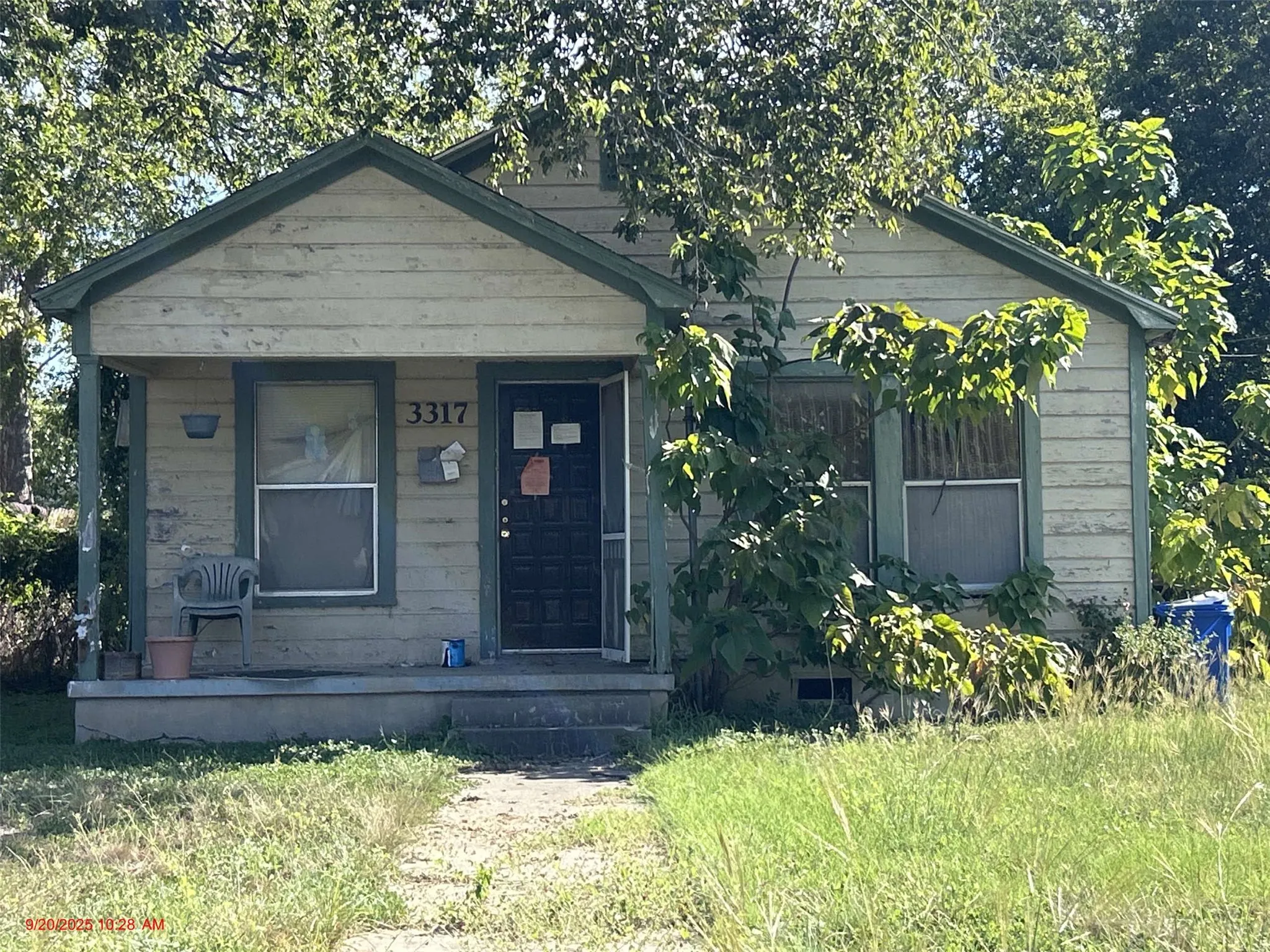 Single Family Residence For Sale in Mc Lennan County , 3317 N 23rd Street, Waco, Texas 76708, 2 Bedroom, 1 Bathroom, Garage spaces, 848 Sqft, built in 1947, mls#21308129, Real Estate Agent in Waco, Homes For Sale in Mc Lennan county, Homes For Sale in Waco, Realtor in Waco Texas, Real Estate Brokerage Independent Realty Texas, Luminita Cordes Realtor